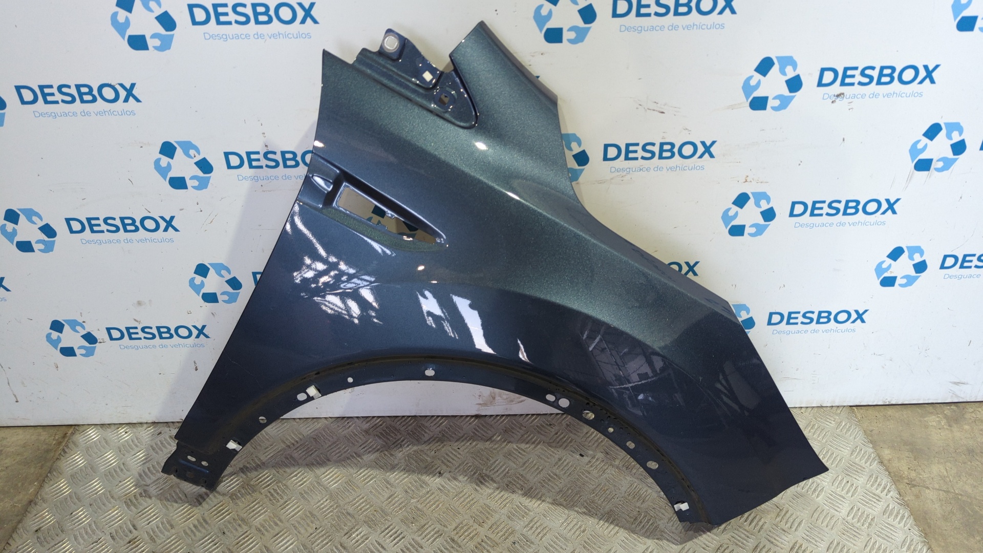 ALETA DELANTERA DERECHA FORD KUGA