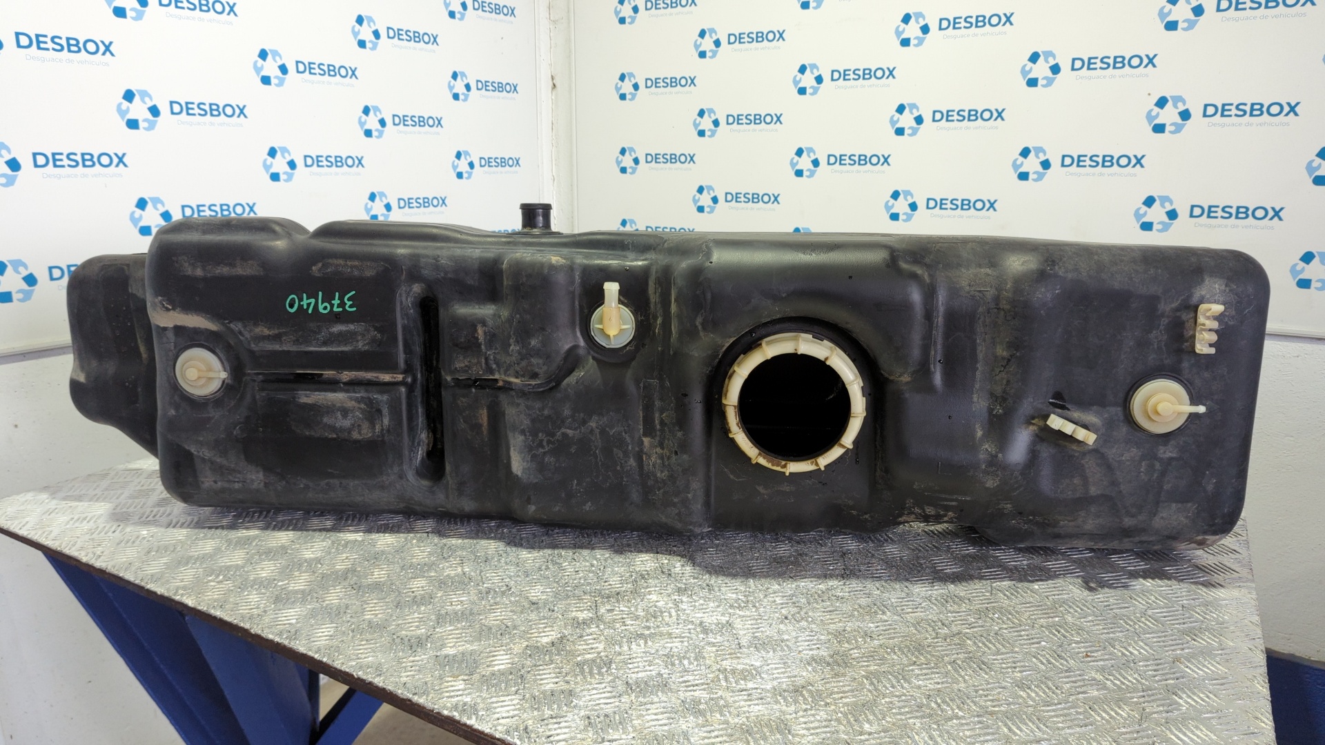 DEPOSITO COMBUSTIBLE FORD TRANSIT CAJA CERRADA, CORTA (FY) (2000 =>)