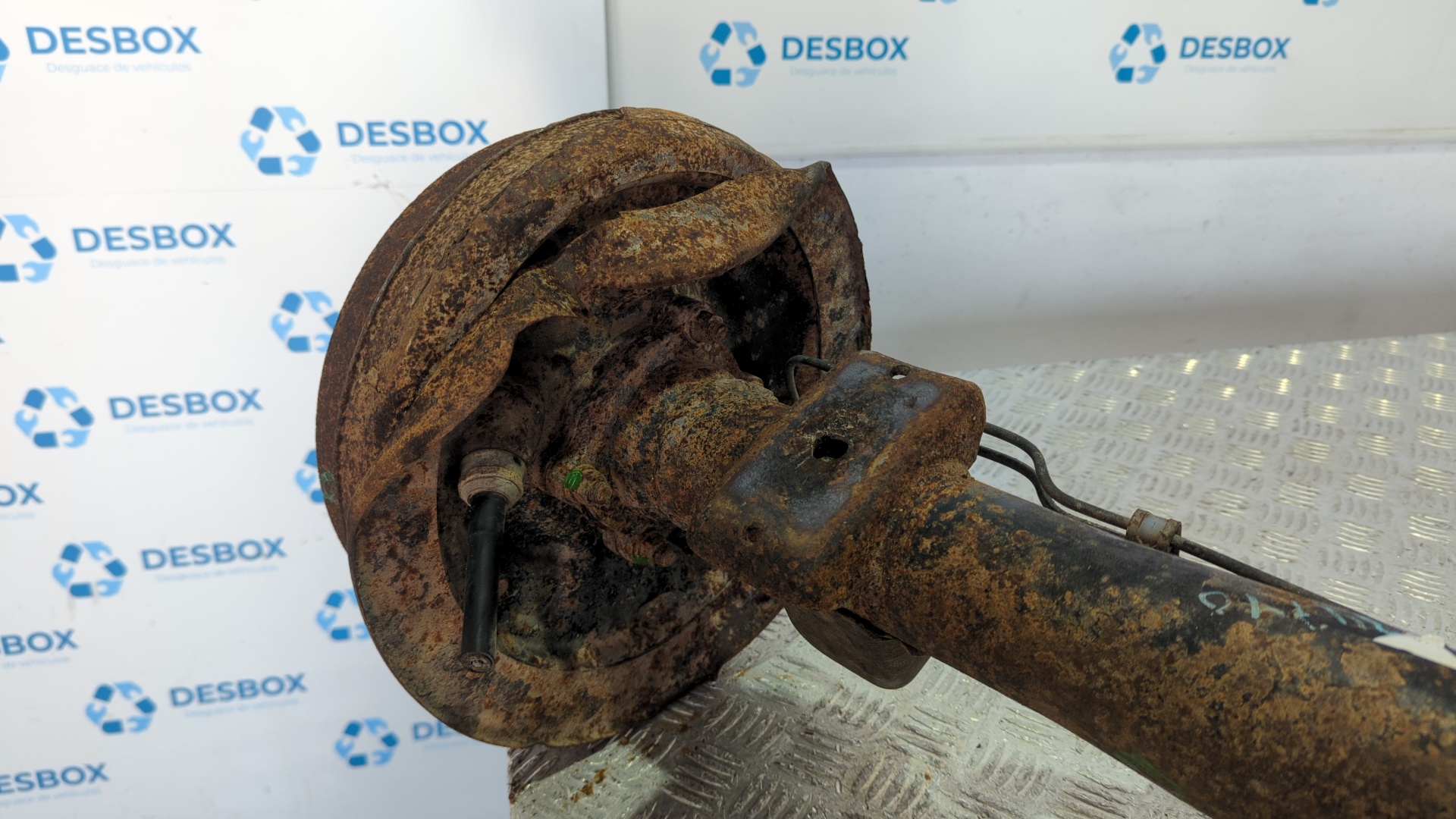 PUENTE TRASERO MITSUBISHI MONTERO (L040) - vista 2