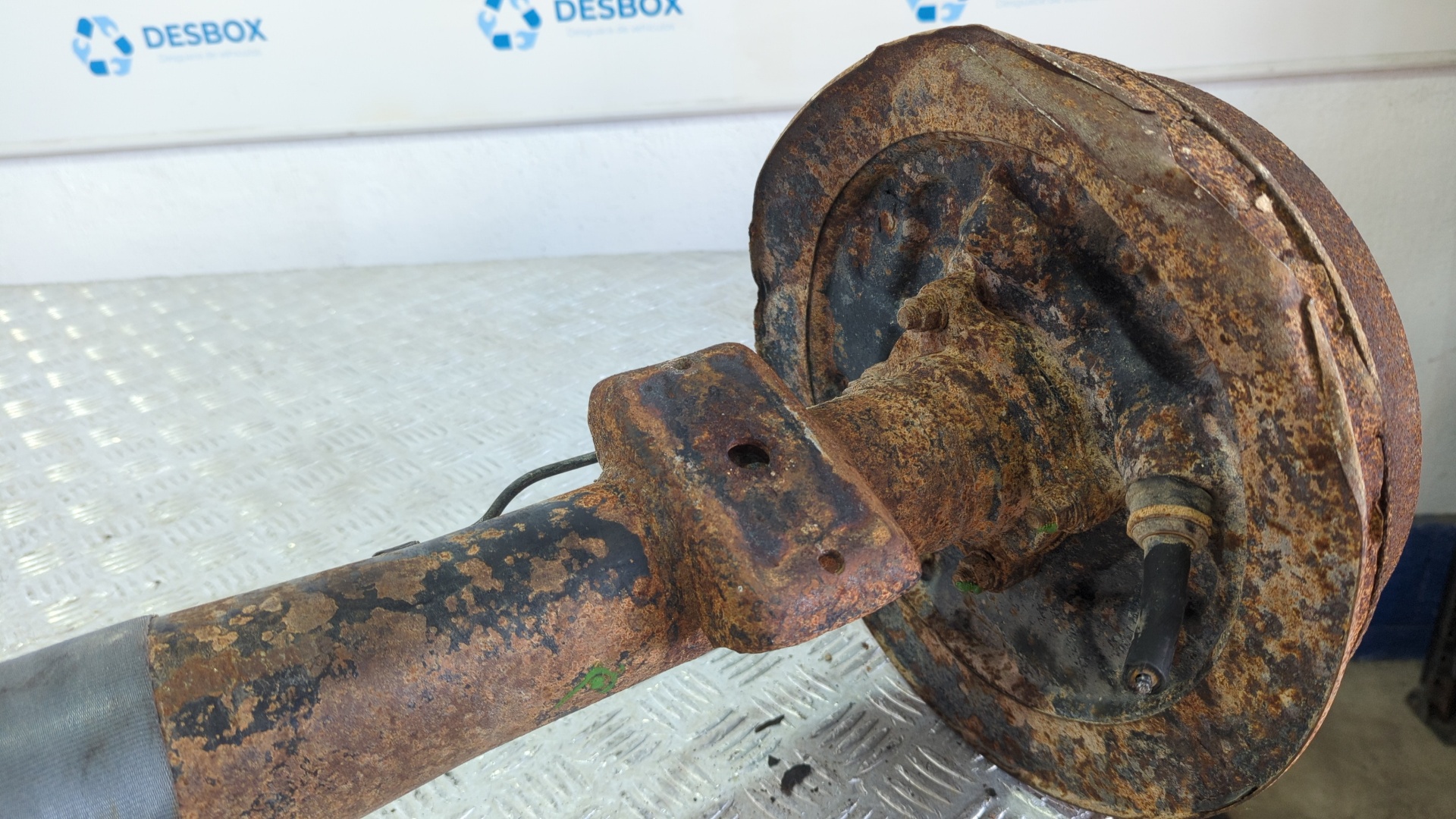 PUENTE TRASERO MITSUBISHI MONTERO (L040) - vista 3