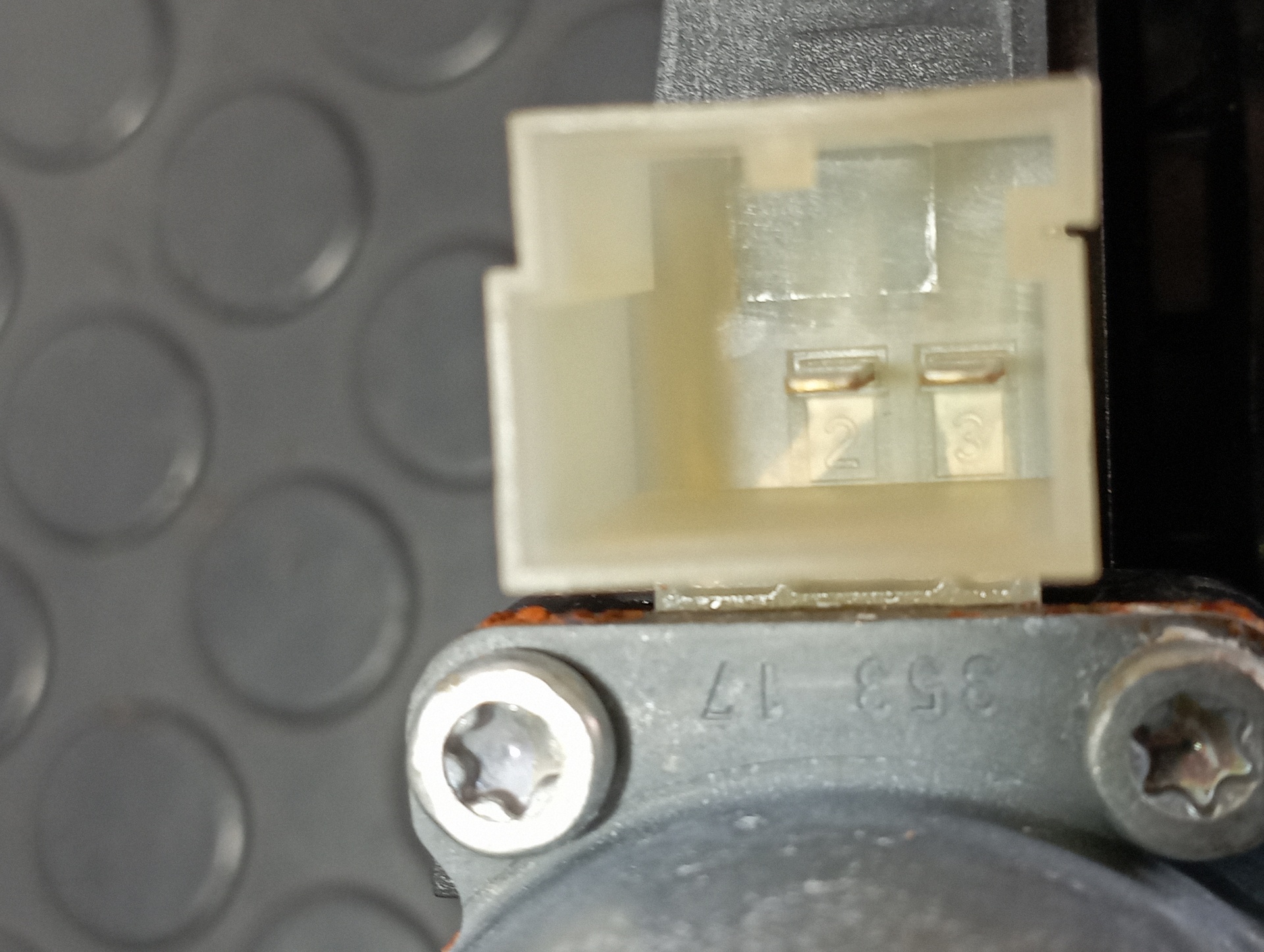 ELEVALUNAS DELANTERO IZQUIERDO VOLKSWAGEN T-CROSS (D31) - vista 4