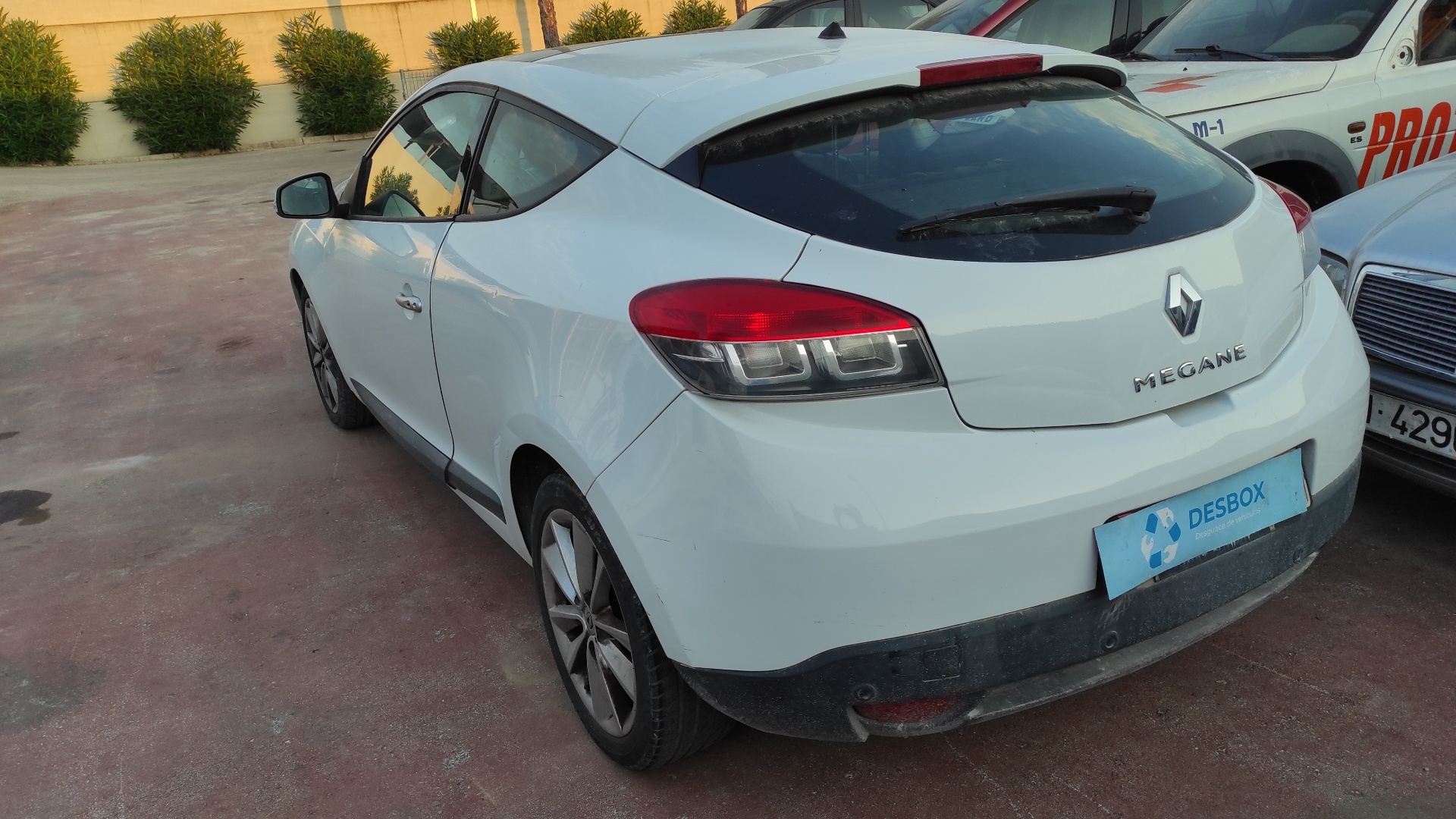 MANDO ELEVALUNAS DELANTERO IZQUIERDO RENAULT MEGANE III COUPE - vista 3