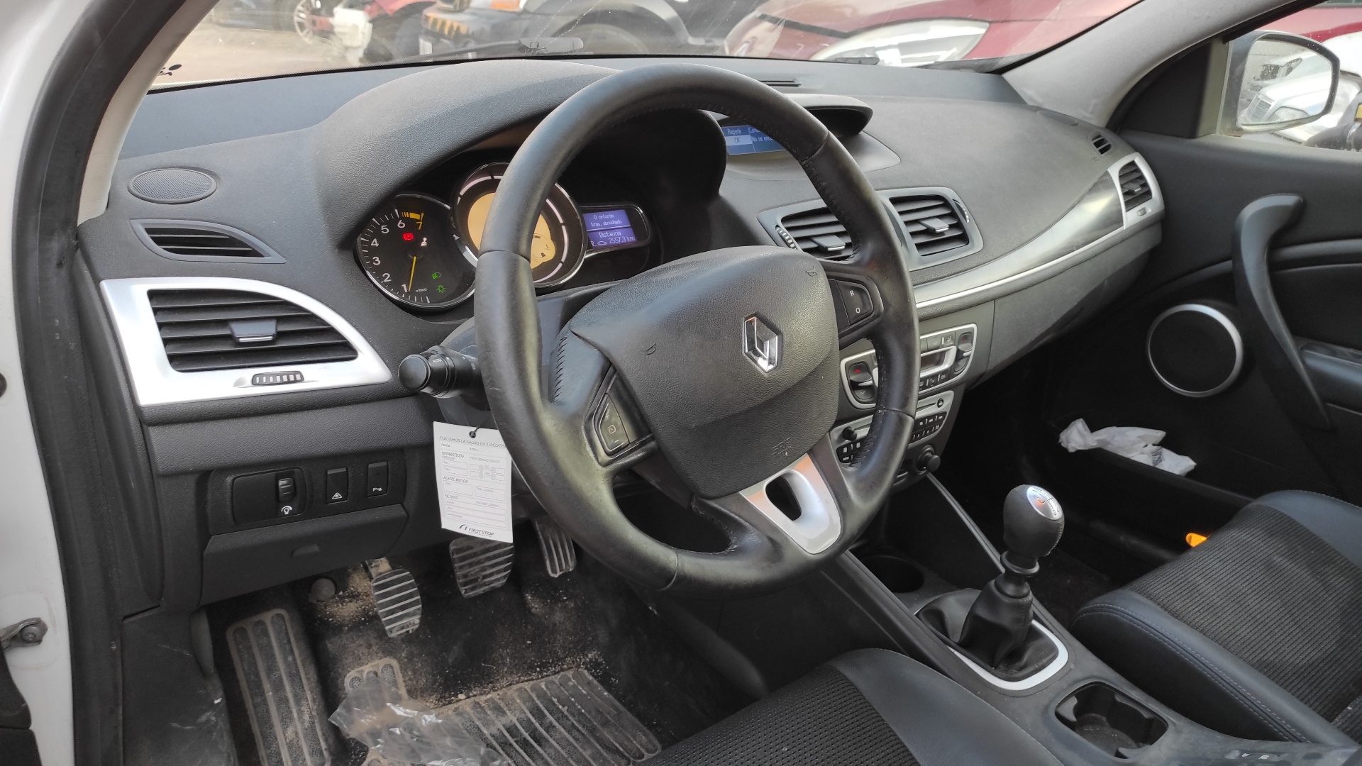 MANDO ELEVALUNAS DELANTERO IZQUIERDO RENAULT MEGANE III COUPE - vista 11