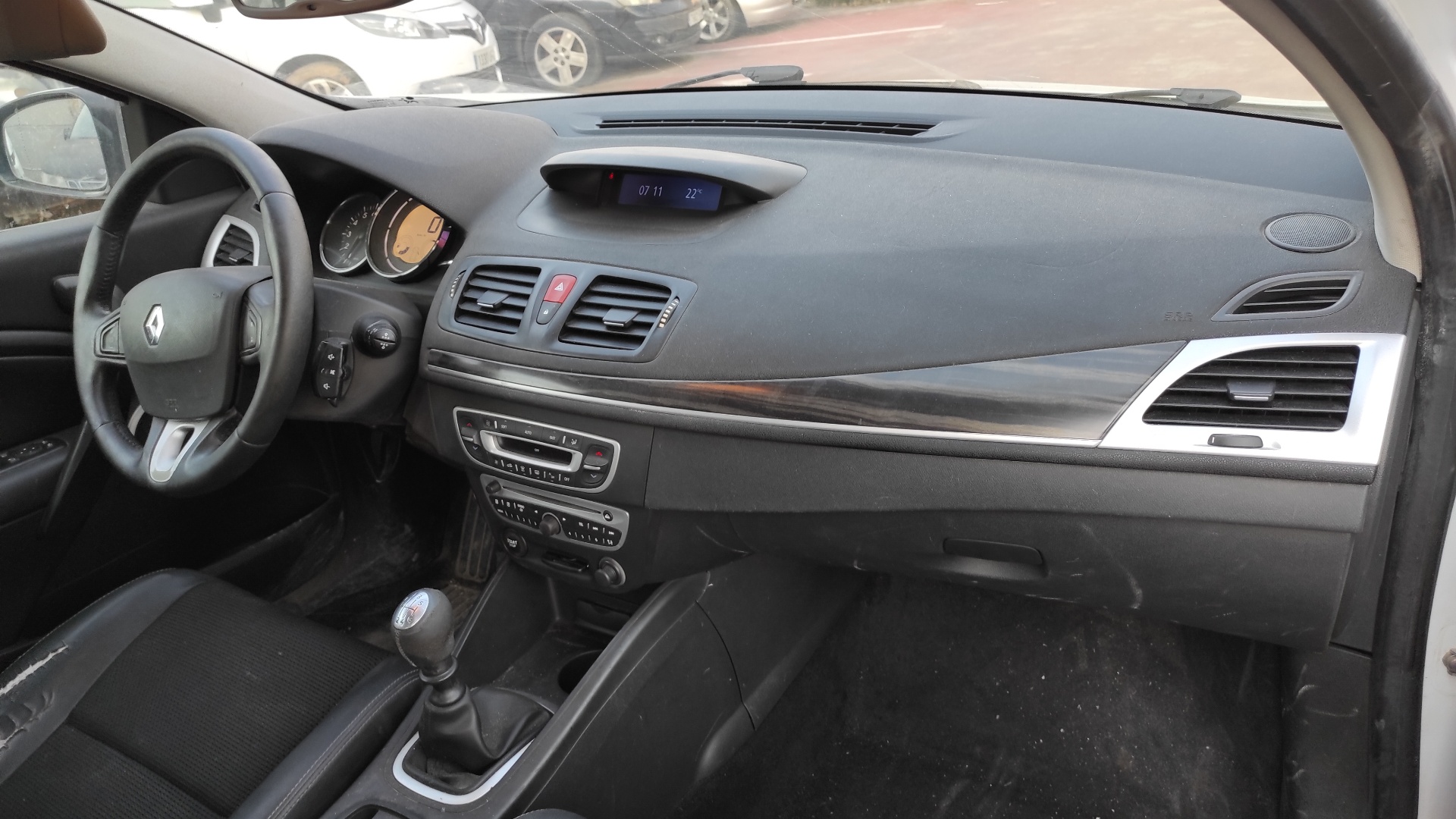 MANDO ELEVALUNAS DELANTERO IZQUIERDO RENAULT MEGANE III COUPE - vista 16