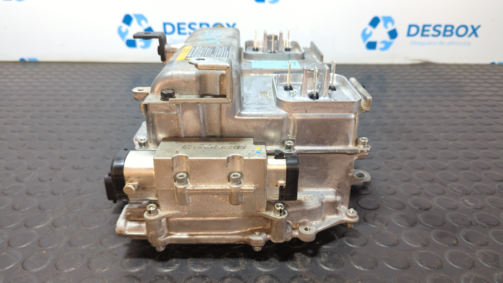 INVERTER / CONVERTER HYUNDAI IONIQ 6 - vista 6