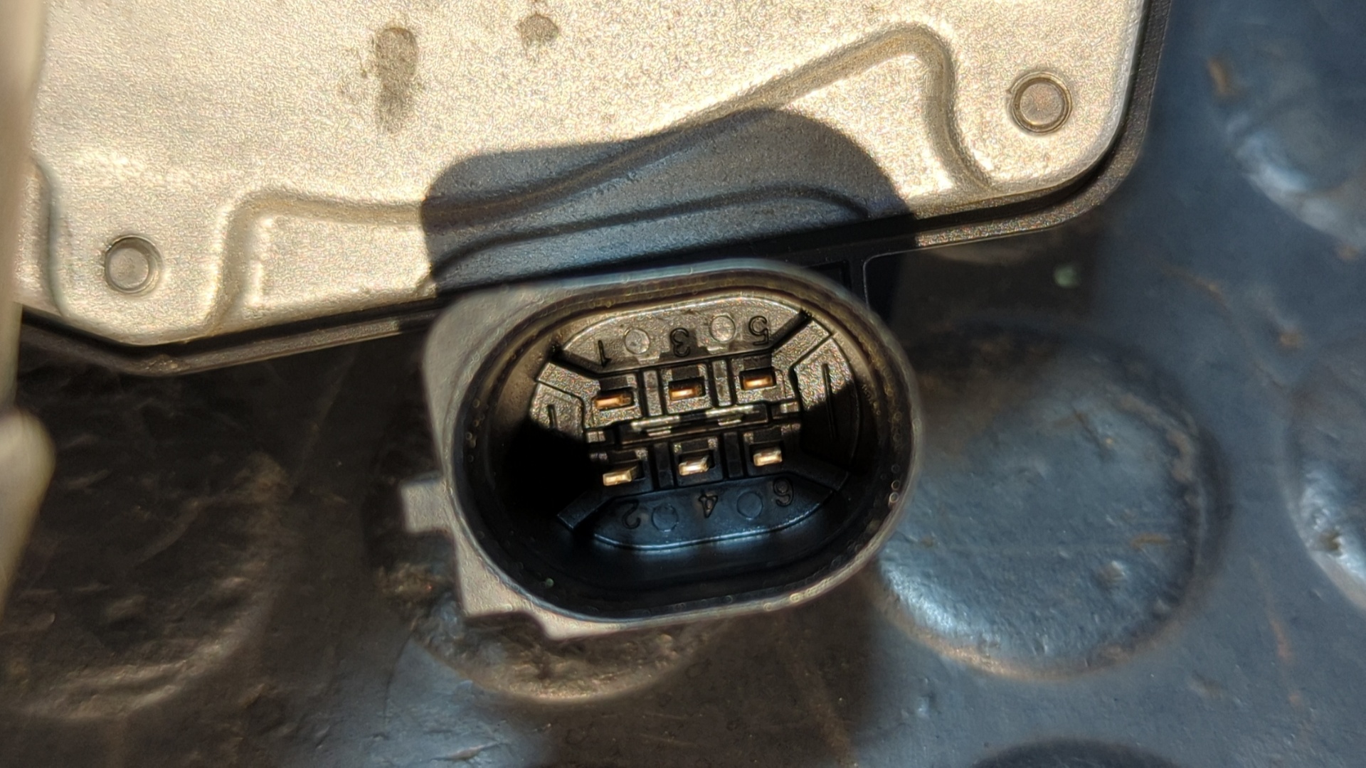 CAJA MARIPOSA FORD KUGA - vista 3