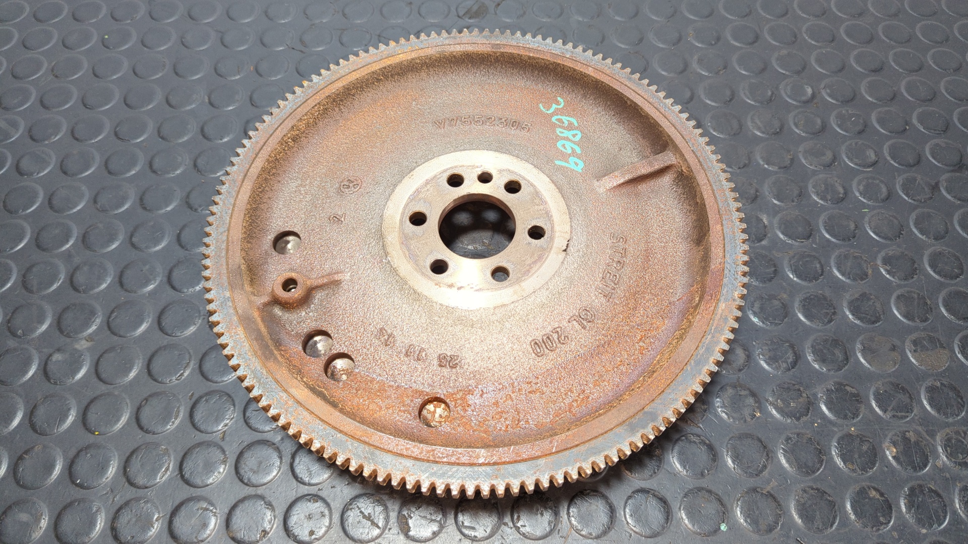 VOLANTE MOTOR PEUGEOT 3008 - vista 3