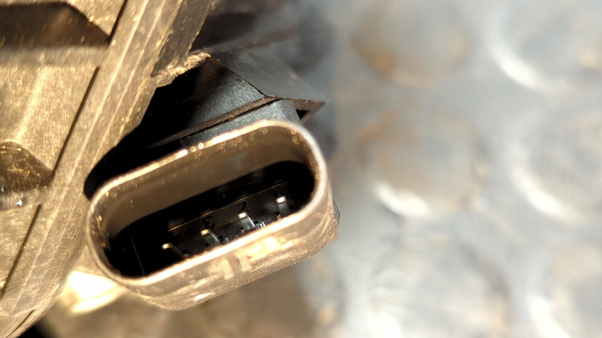 COLECTOR ADMISION PEUGEOT 3008 - vista 4