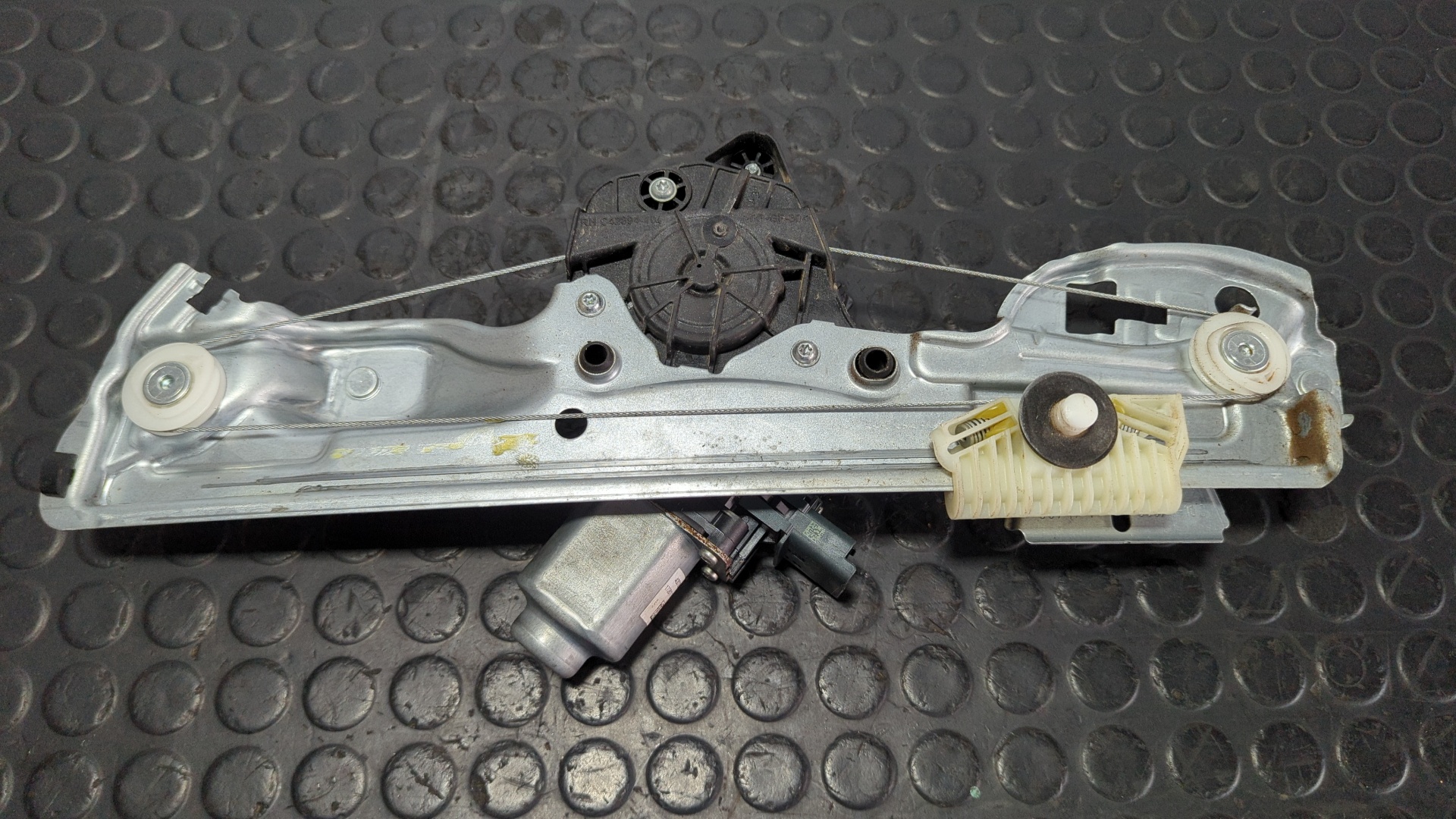 ELEVALUNAS TRASERO DERECHO RENAULT MEGANE IV BERLINA 5P - vista 2