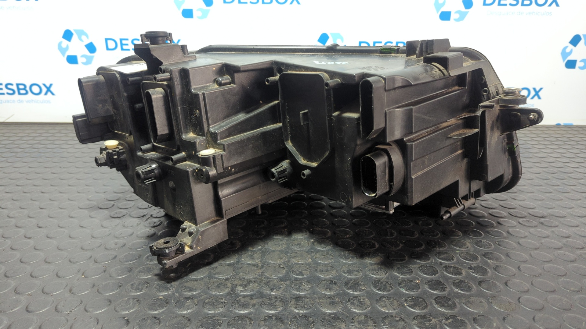 FARO IZQUIERDO VOLKSWAGEN TIGUAN - vista 5