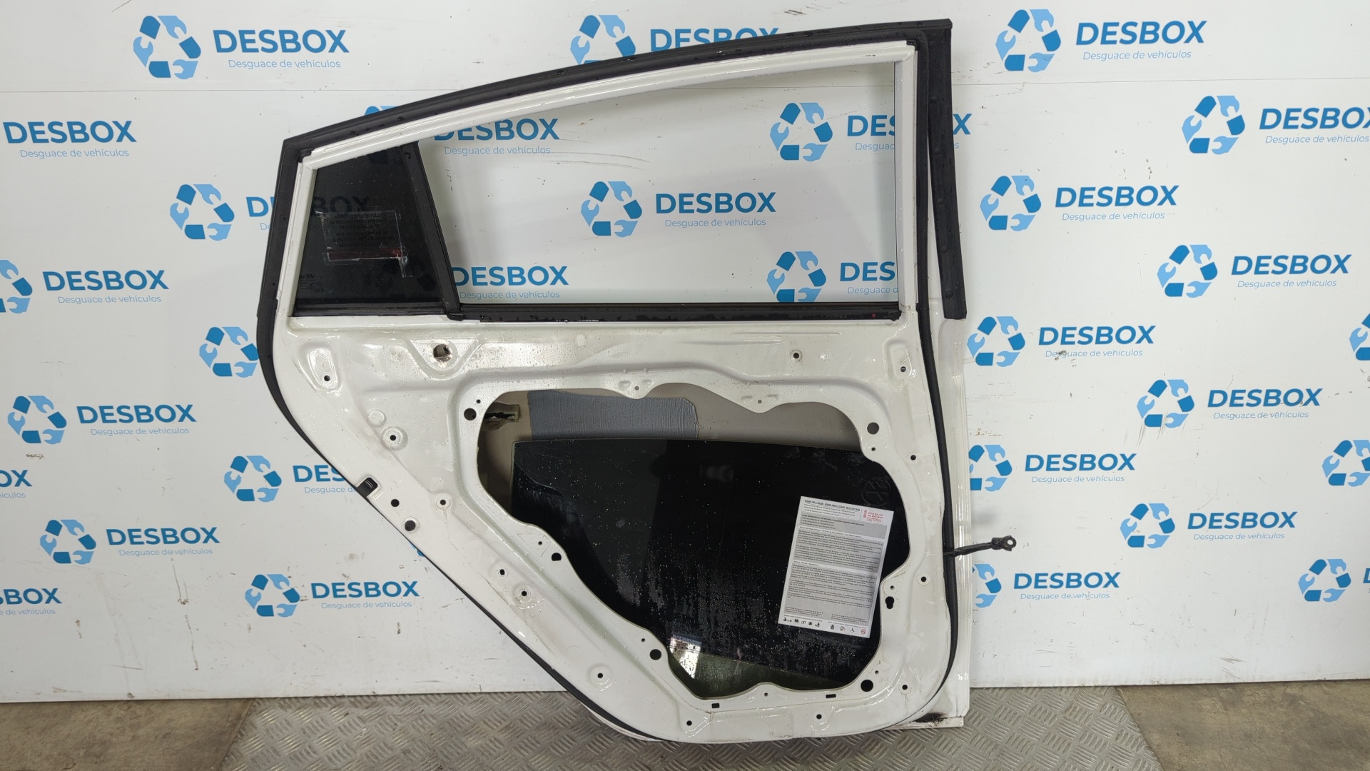 PUERTA TRASERA IZQUIERDA HYUNDAI IONIQ 6 - vista 2