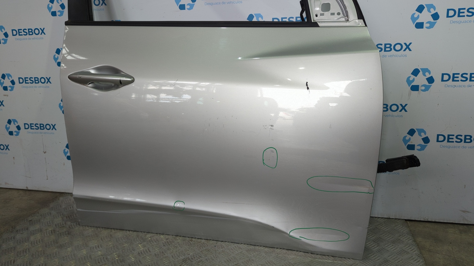 PUERTA DELANTERA DERECHA HYUNDAI IX35 - vista 3