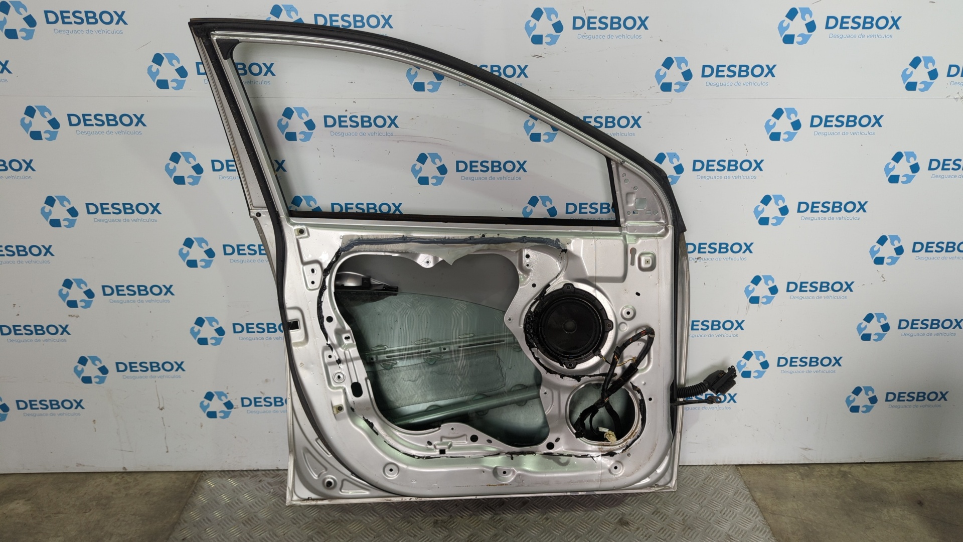 PUERTA DELANTERA IZQUIERDA HYUNDAI IX35 - vista 5