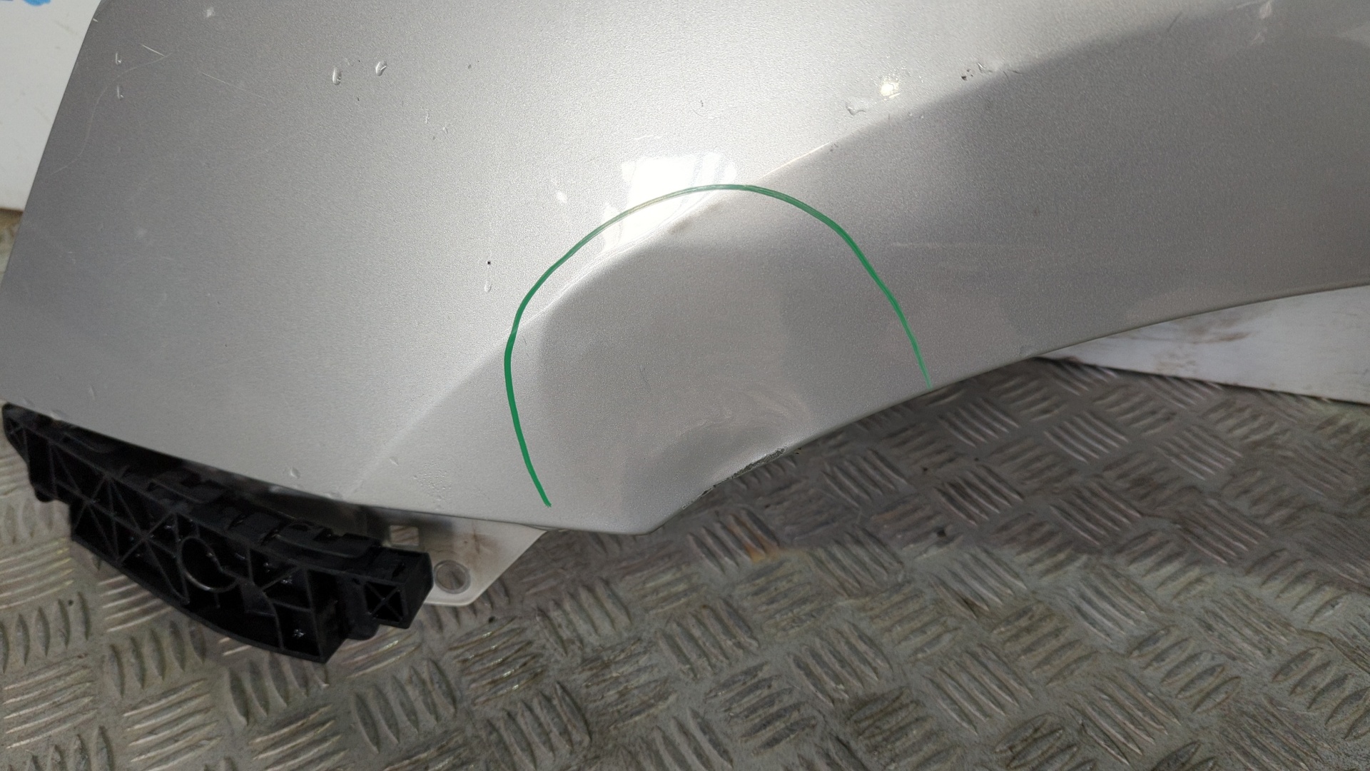 ALETA DELANTERA IZQUIERDA HYUNDAI IX35 - vista 4