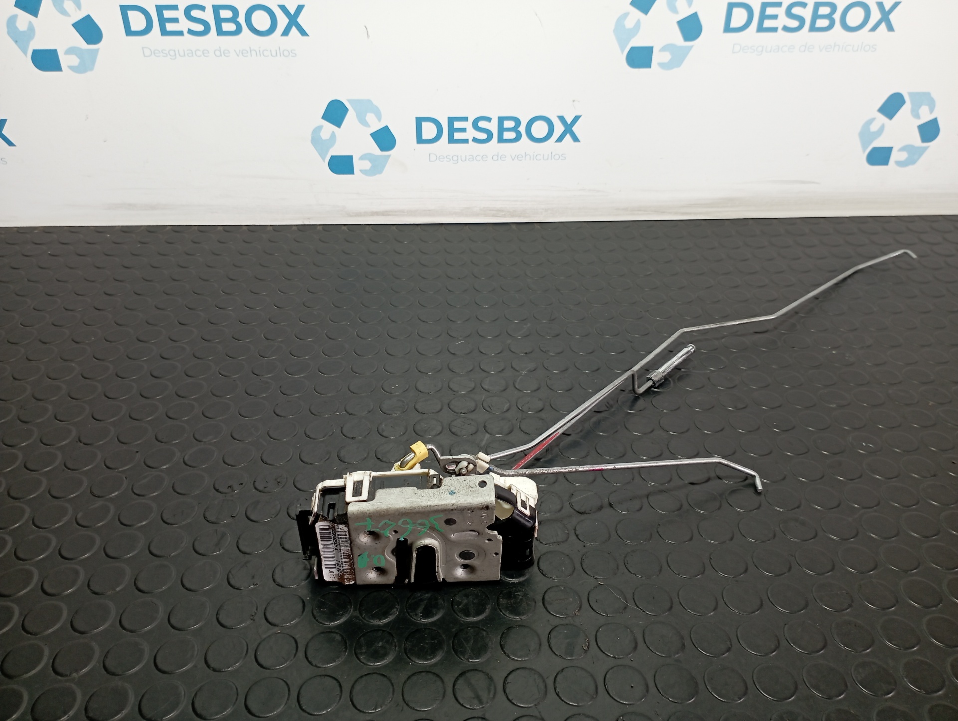 CERRADURA PUERTA DELANTERA DERECHA CHRYSLER JEEP COMPASS - vista 2