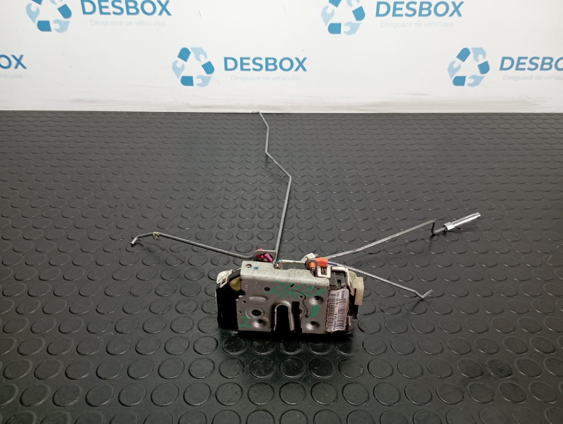 CERRADURA PUERTA DELANTERA IZQUIERDA CHRYSLER JEEP COMPASS