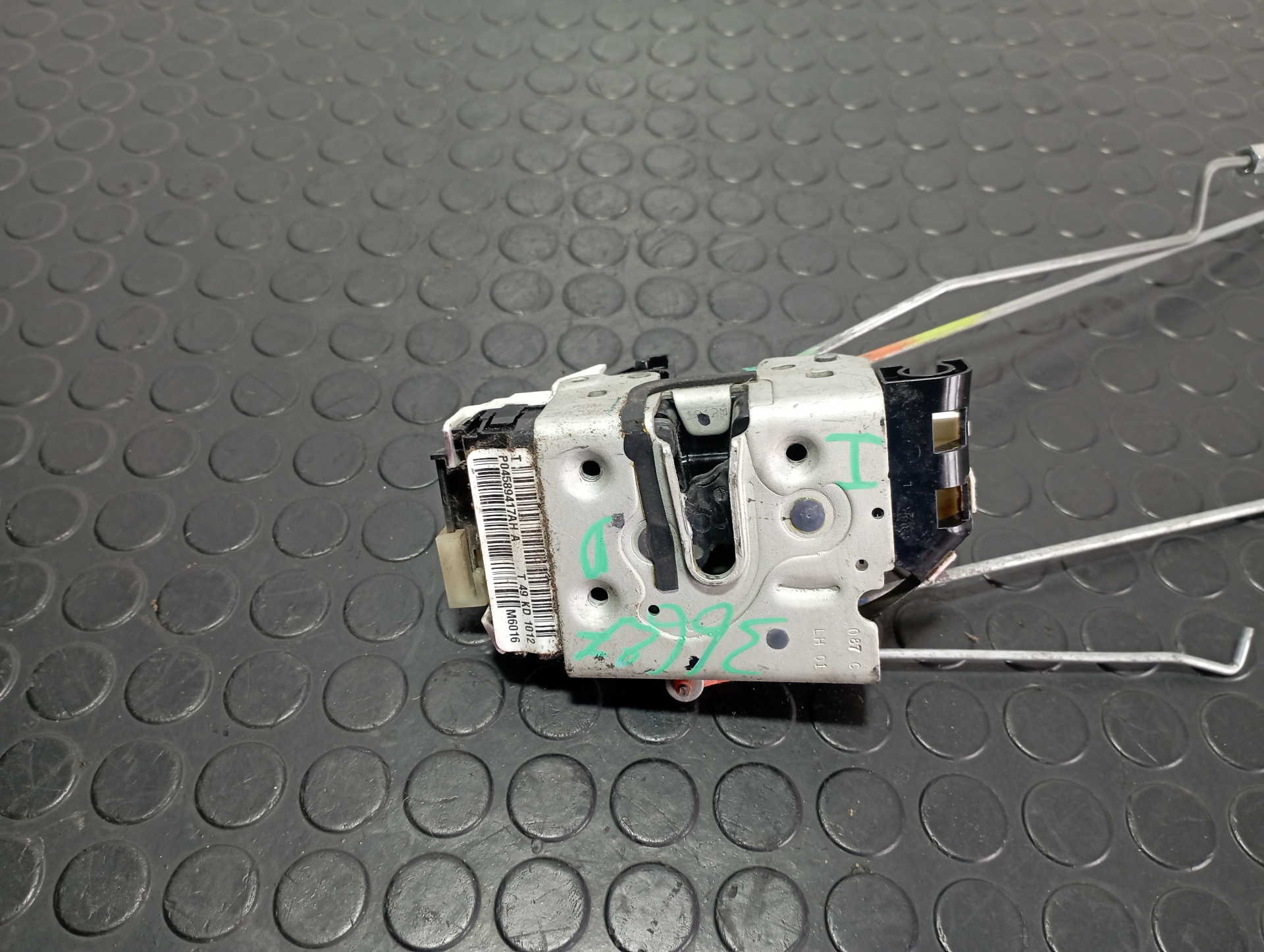 CERRADURA PUERTA DELANTERA IZQUIERDA CHRYSLER JEEP COMPASS - vista 3