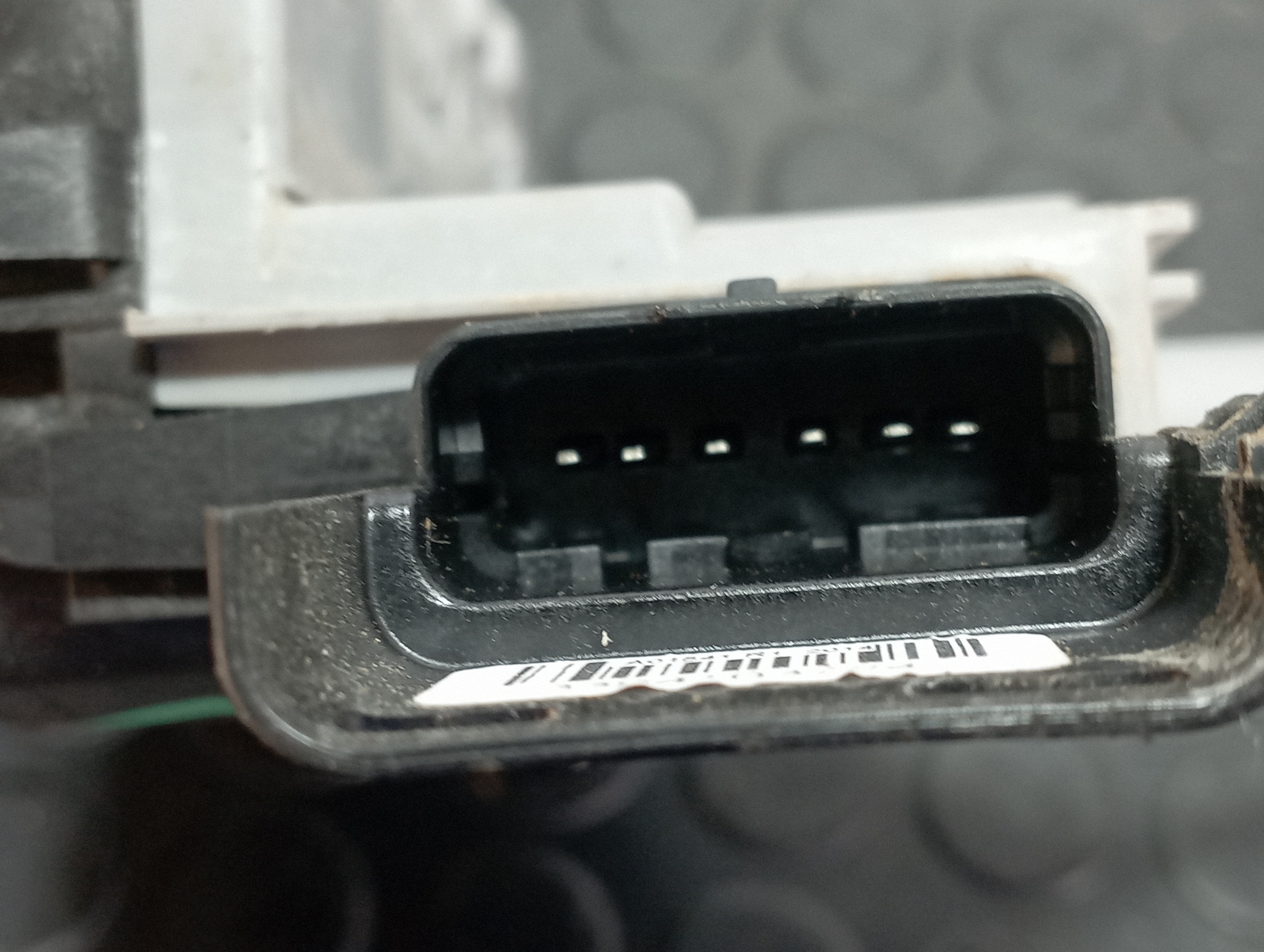 CERRADURA PUERTA TRASERA DERECHA PEUGEOT 3008 - vista 2