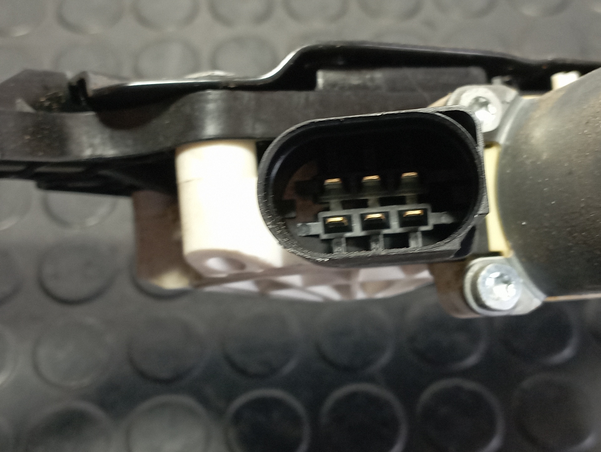 ELEVALUNAS DELANTERO IZQUIERDO BMW SERIE 5 BERLINA (E60) - vista 3