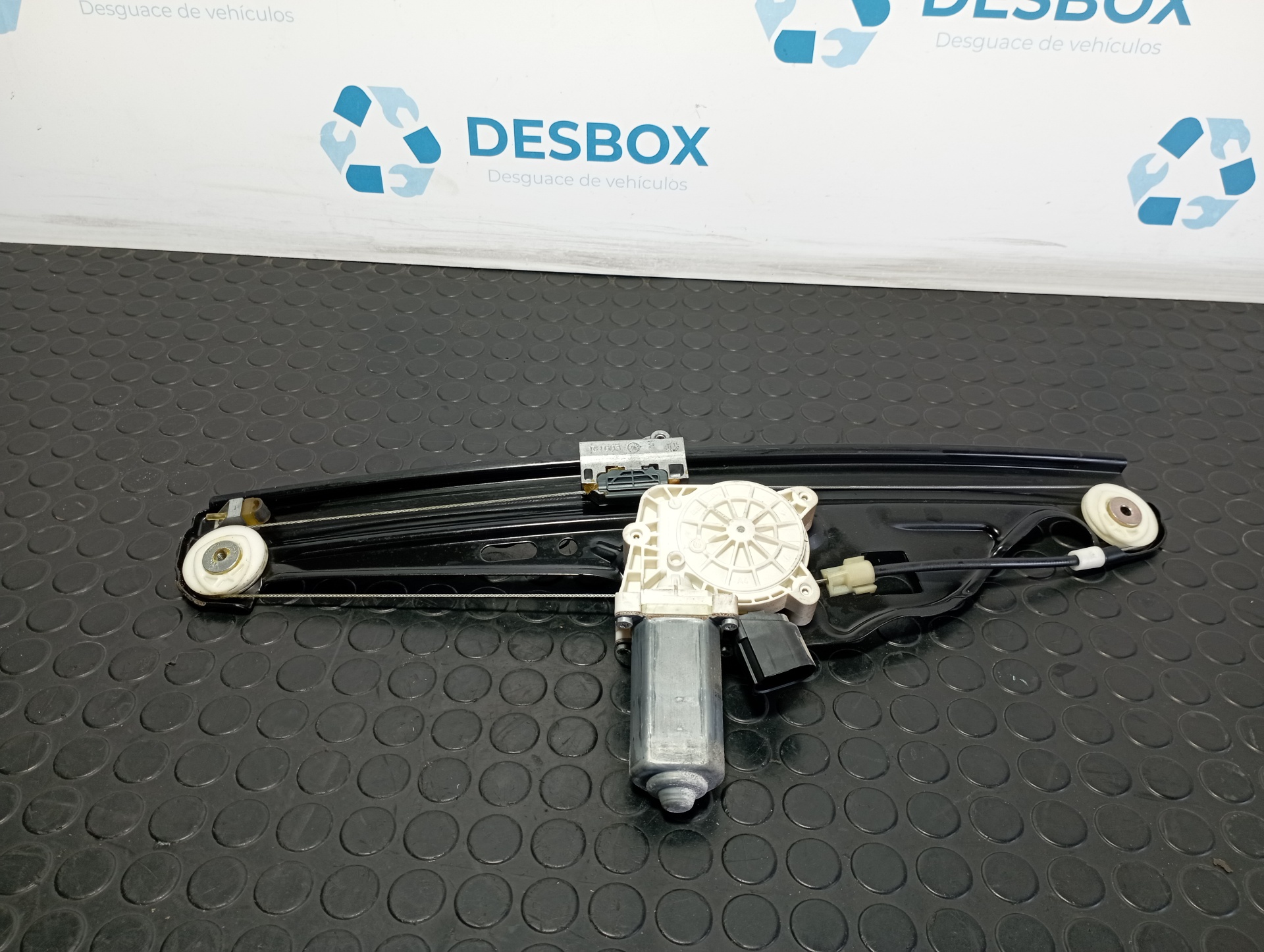 ELEVALUNAS TRASERO DERECHO BMW SERIE 5 BERLINA (E60) - vista 2