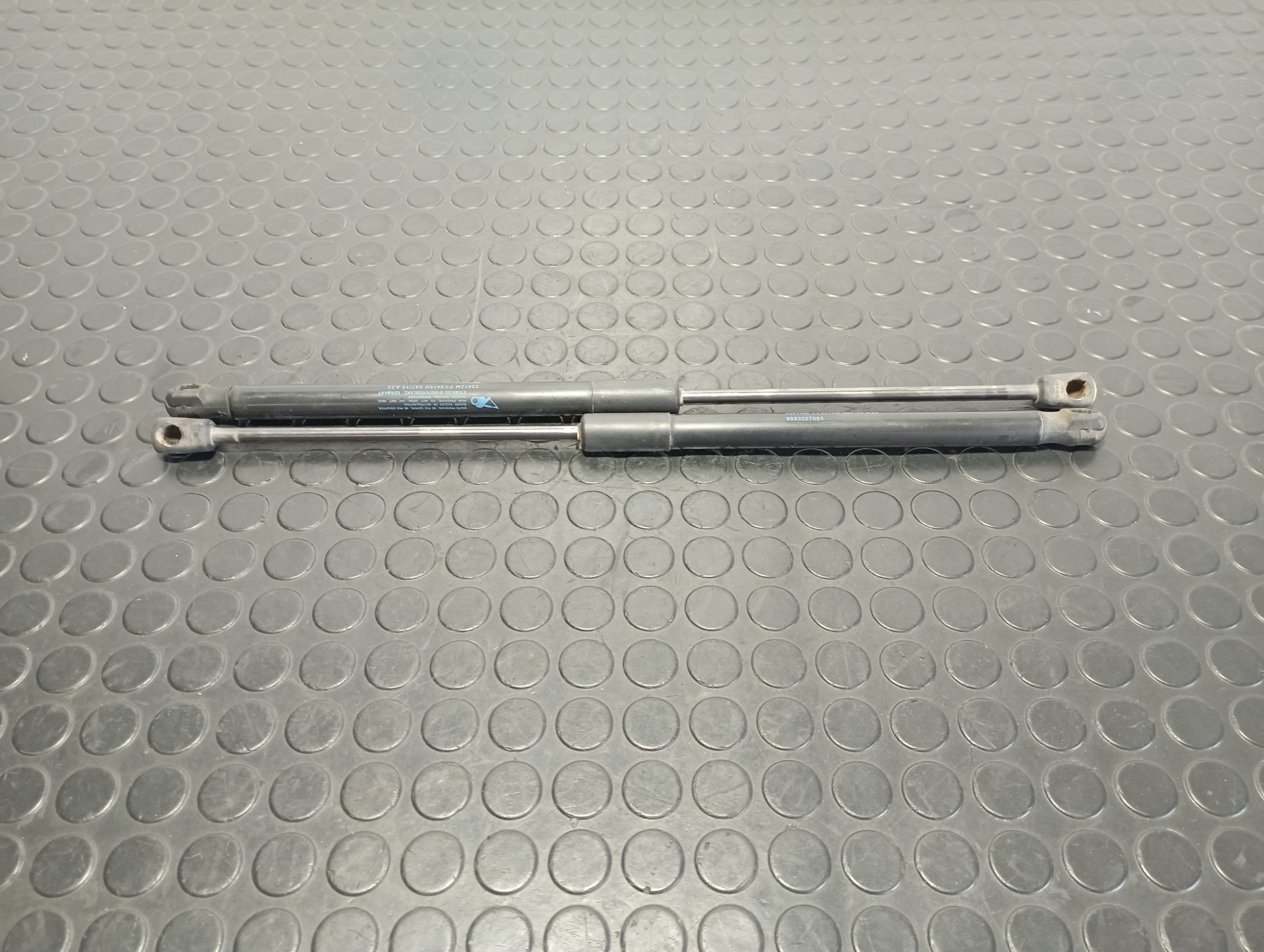 AMORTIGUADORES MALETERO / PORTON PEUGEOT 3008 - vista 3