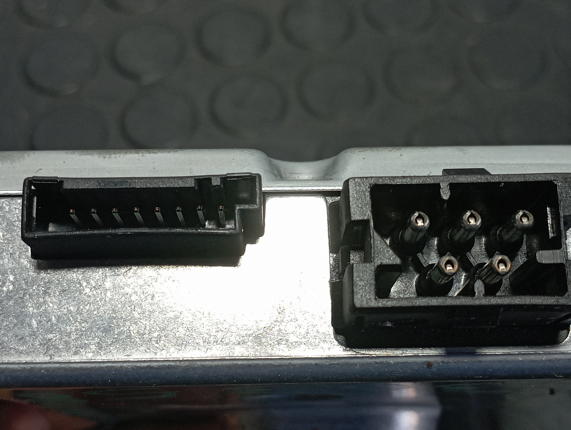 MODULO ELECTRONICO BMW SERIE 5 BERLINA (E60) - vista 2