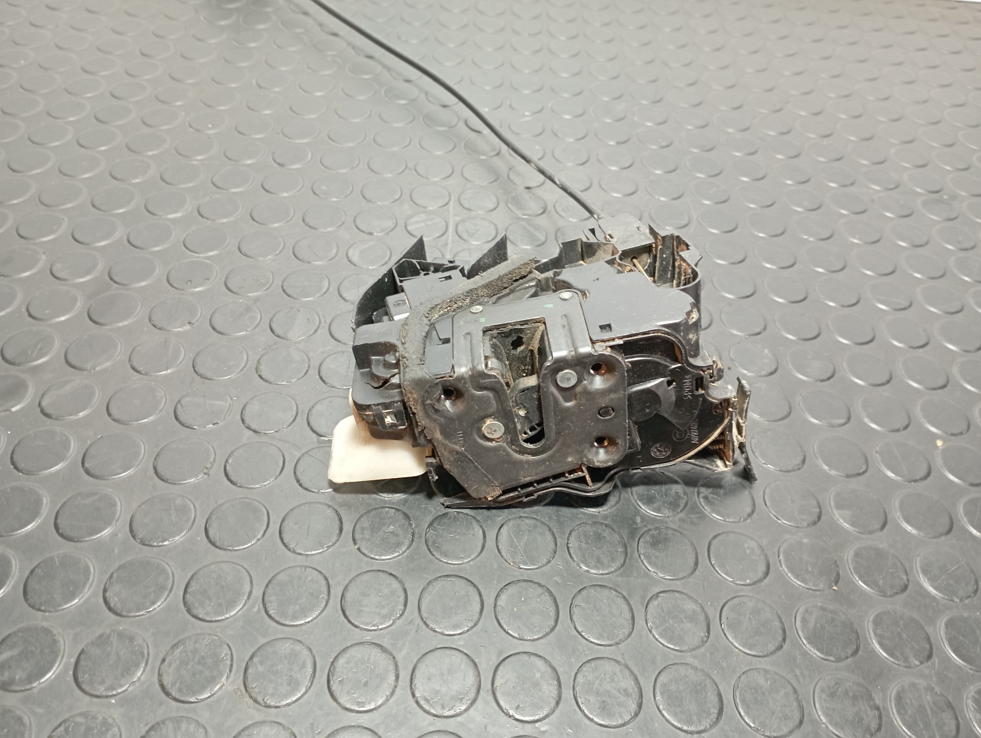 CERRADURA PUERTA DELANTERA IZQUIERDA RENAULT MEGANE IV BERLINA 5P - vista 2