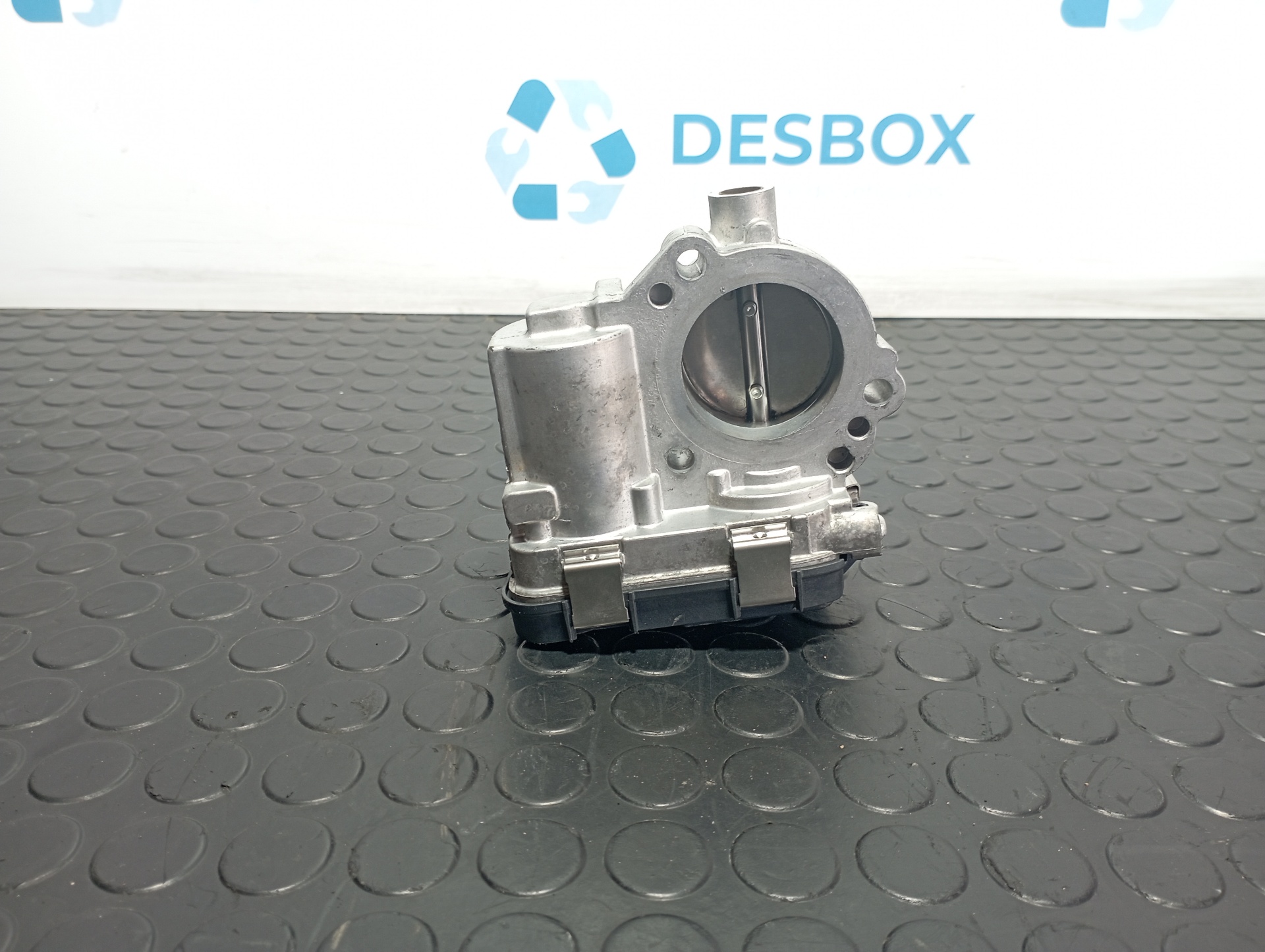 CAJA MARIPOSA VOLKSWAGEN POLO - vista 2