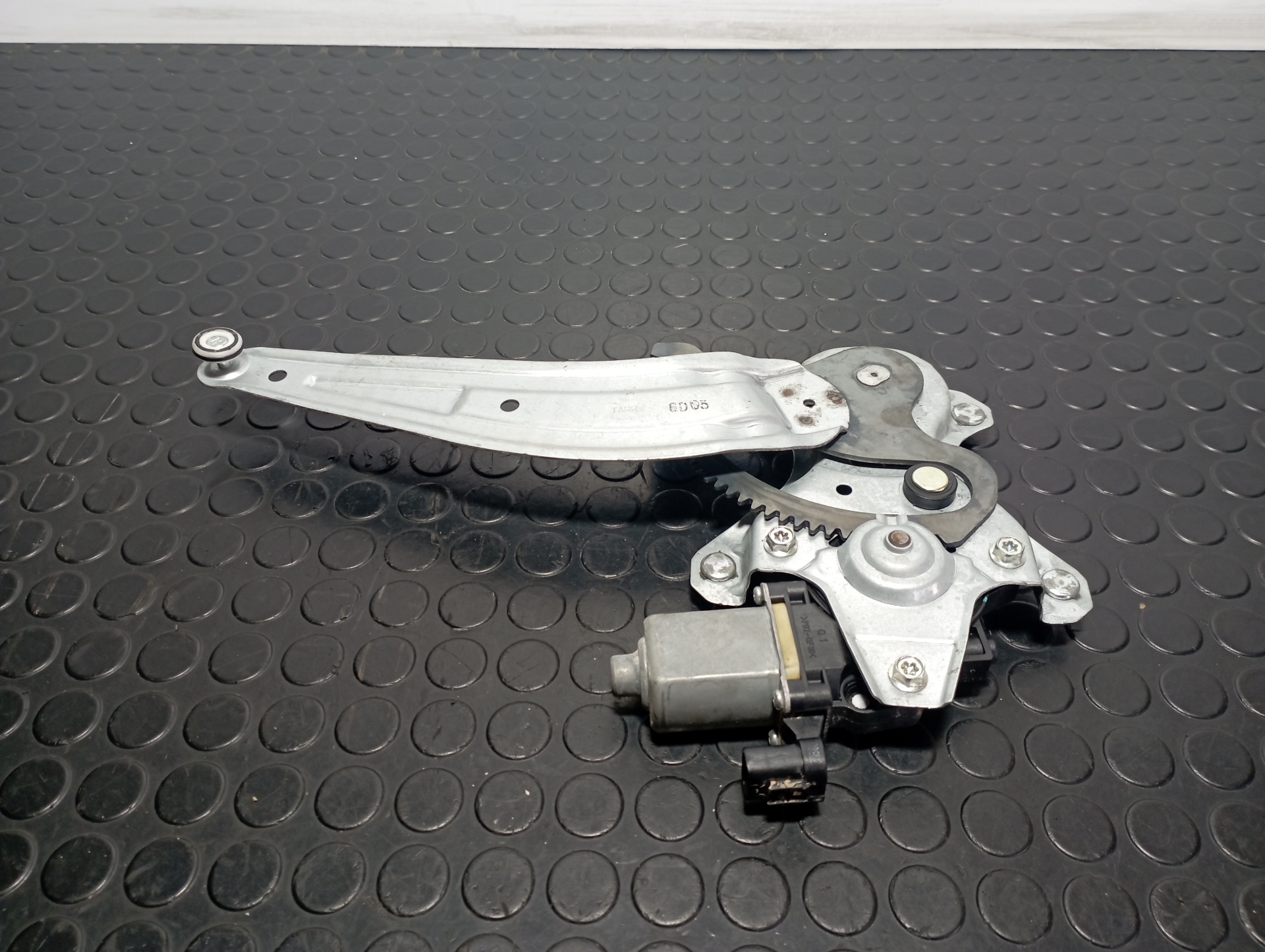 ELEVALUNAS TRASERO DERECHO KIA PICANTO - vista 2