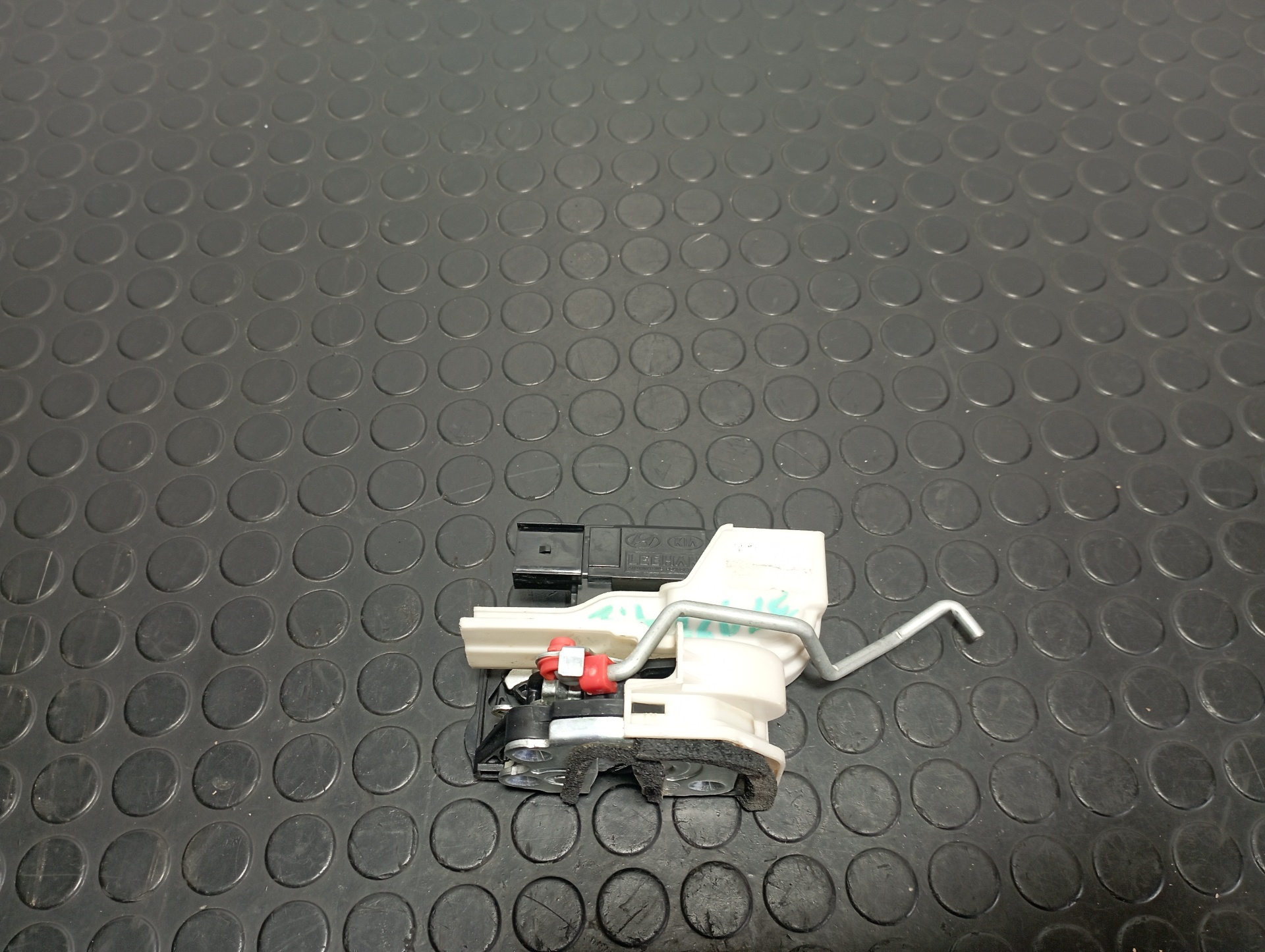 CERRADURA PUERTA TRASERA IZQUIERDA KIA PICANTO - vista 2