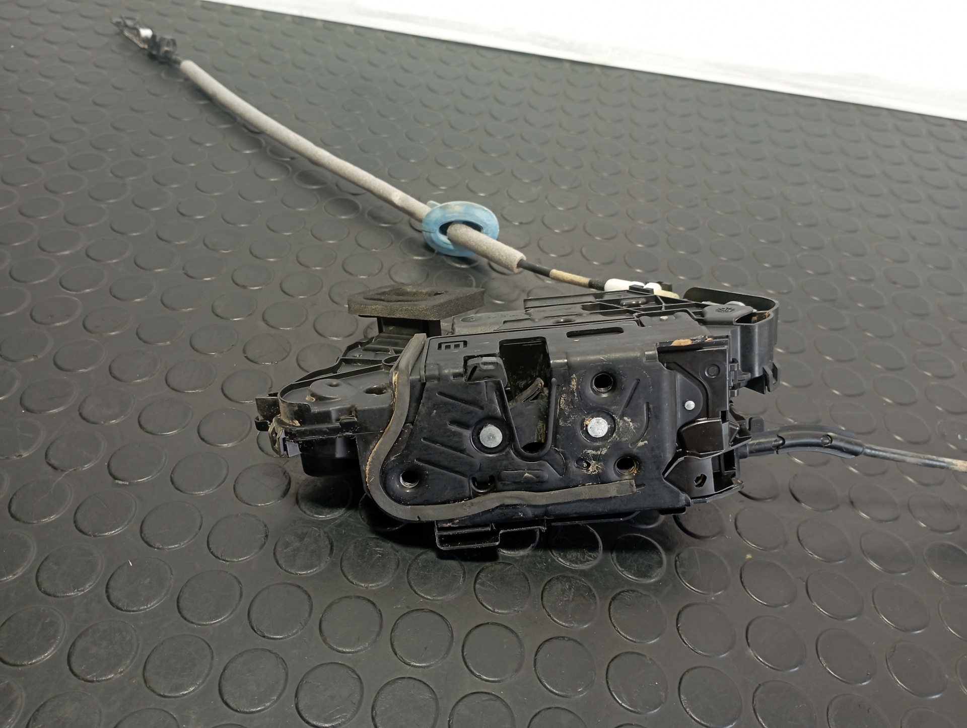 CERRADURA PUERTA DELANTERA IZQUIERDA VOLKSWAGEN T-CROSS (D31) - vista 4