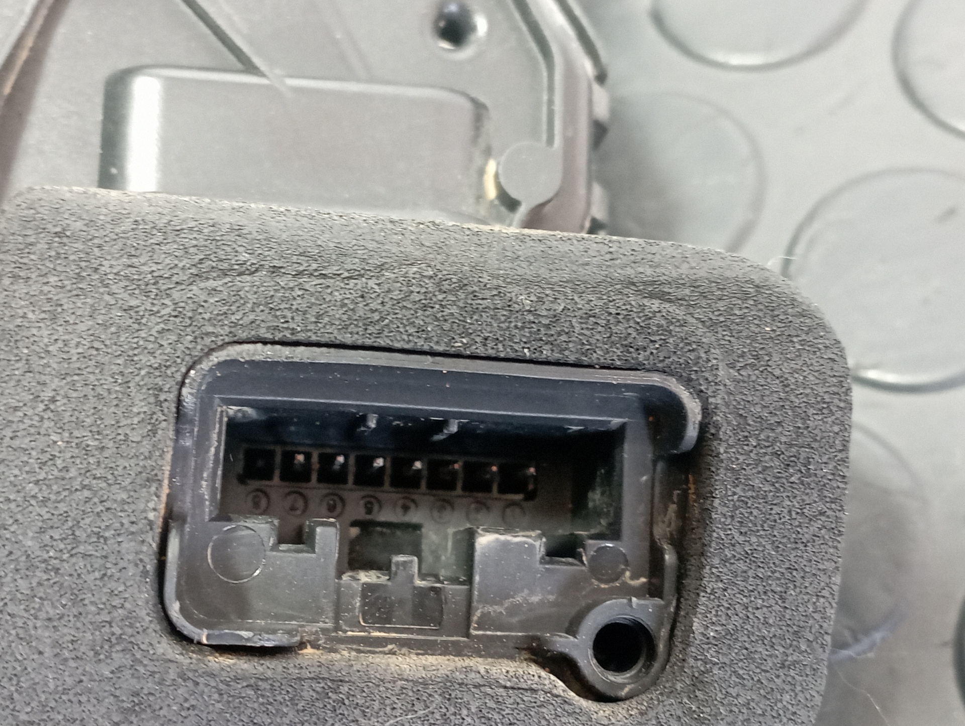 CERRADURA PUERTA DELANTERA IZQUIERDA VOLKSWAGEN T-CROSS (D31) - vista 5