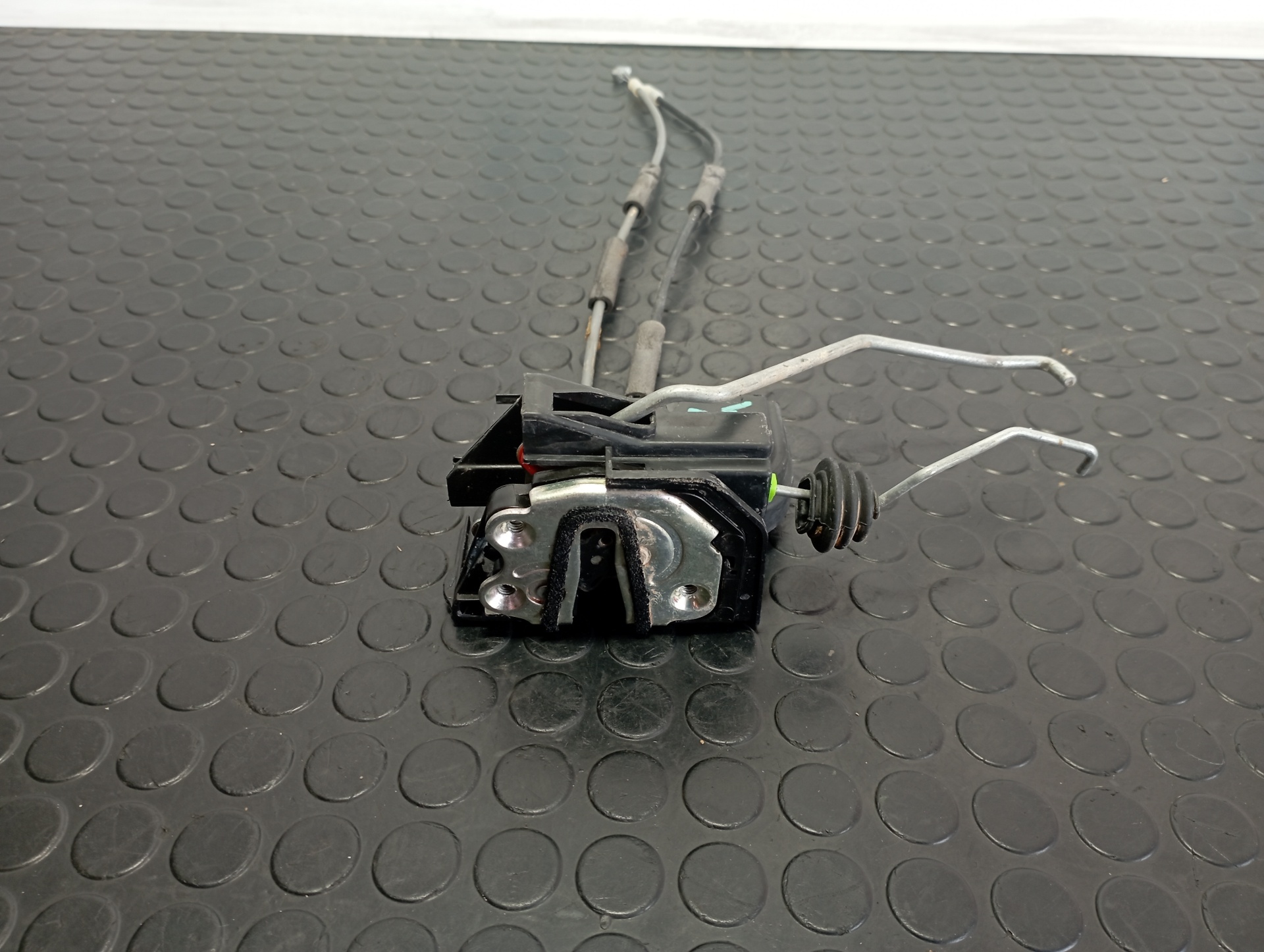 CERRADURA PUERTA DELANTERA IZQUIERDA KIA PICANTO - vista 2