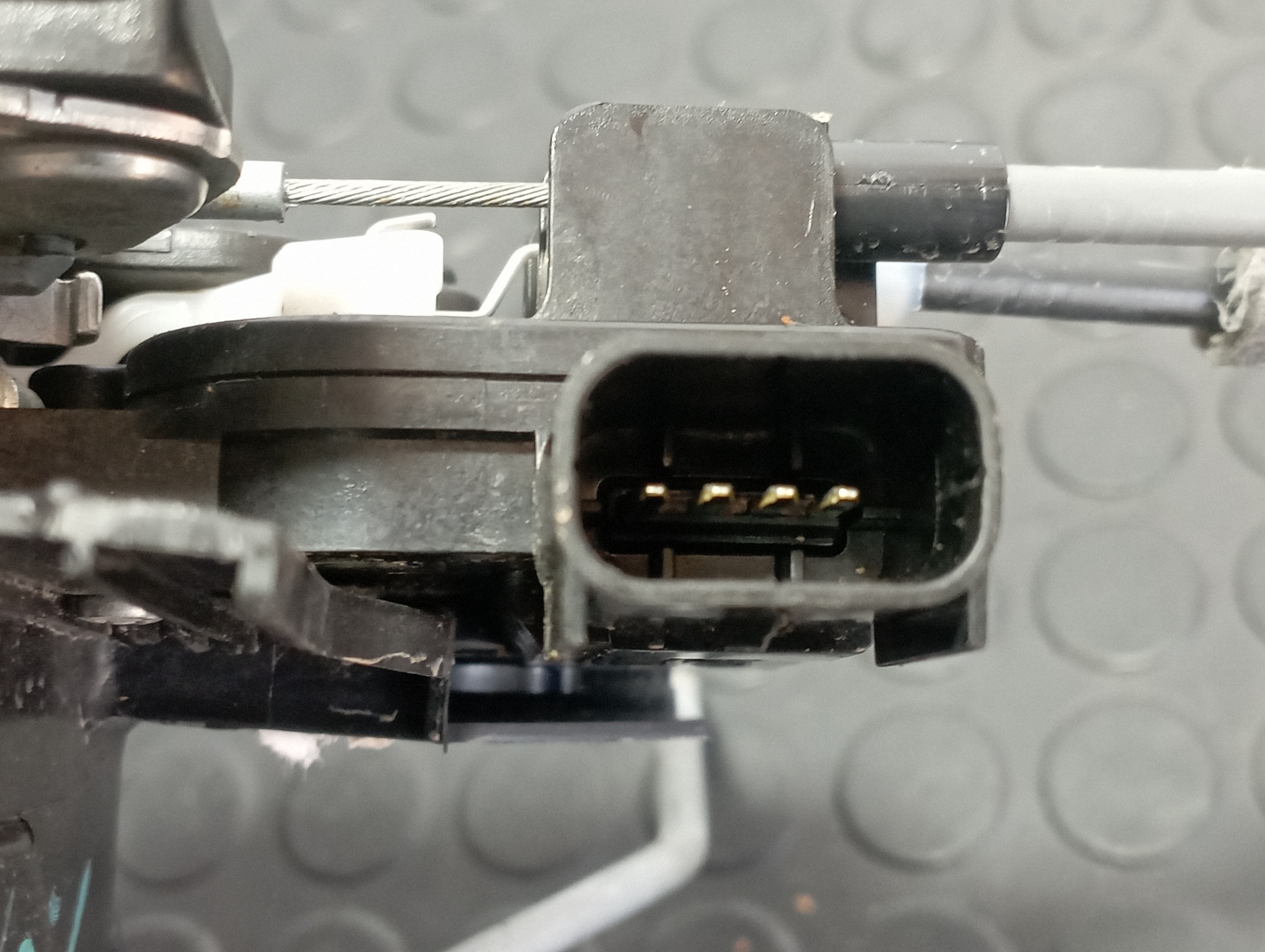 CERRADURA PUERTA DELANTERA IZQUIERDA KIA PICANTO - vista 4