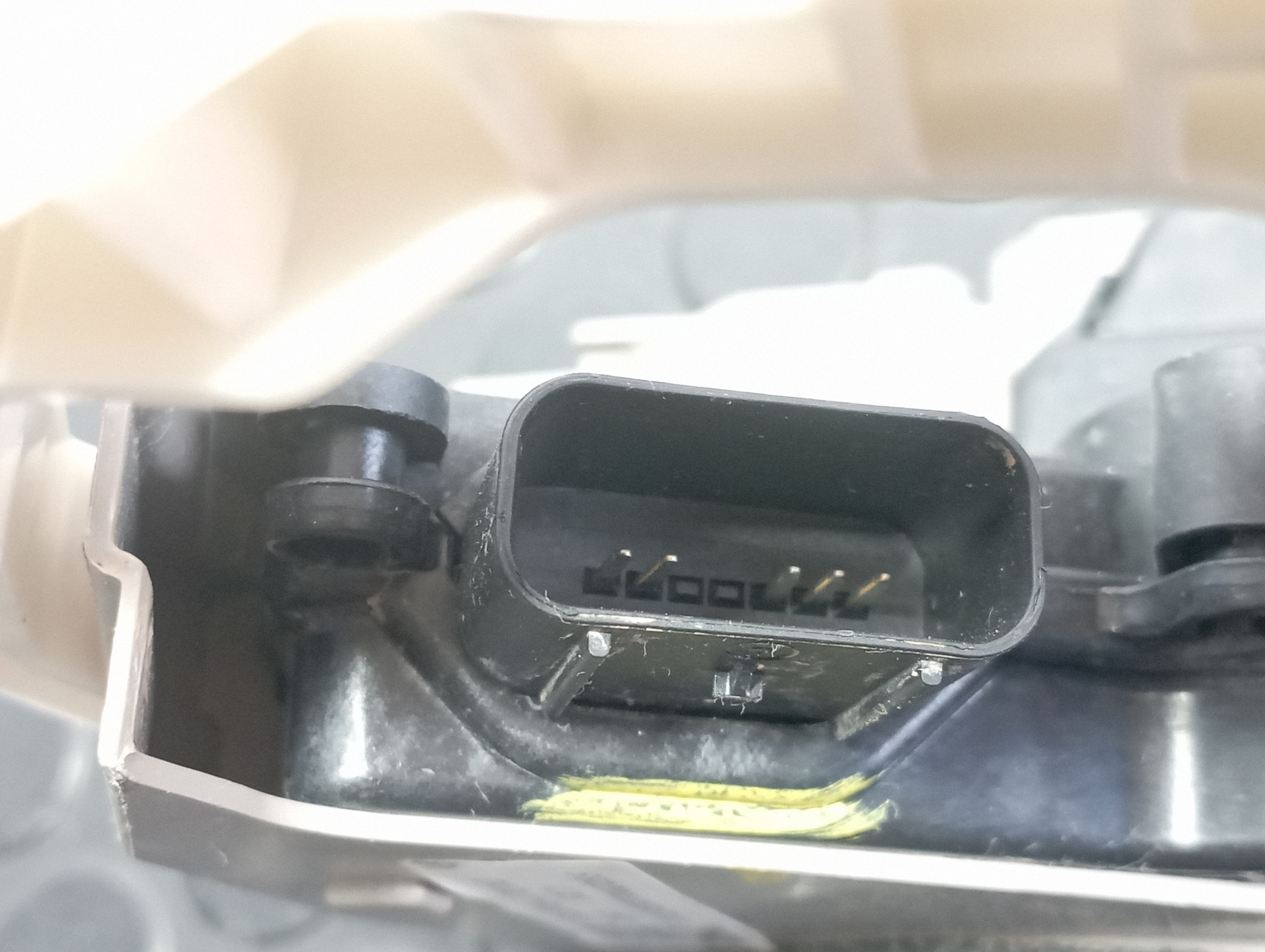 CERRADURA PUERTA DELANTERA IZQUIERDA KIA XCEED - vista 2