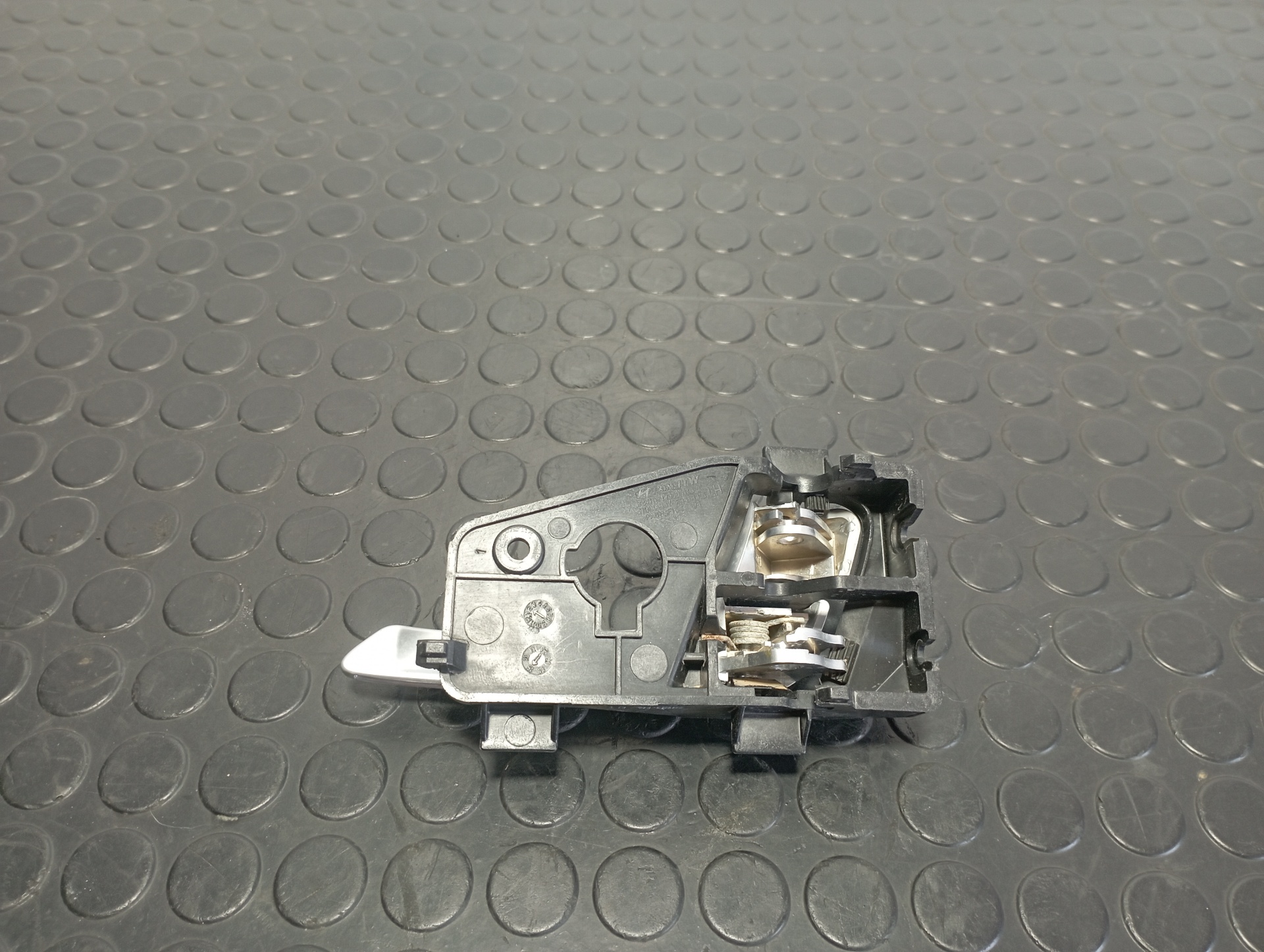 MANETA INTERIOR DELANTERA IZQUIERDA KIA PICANTO - vista 4