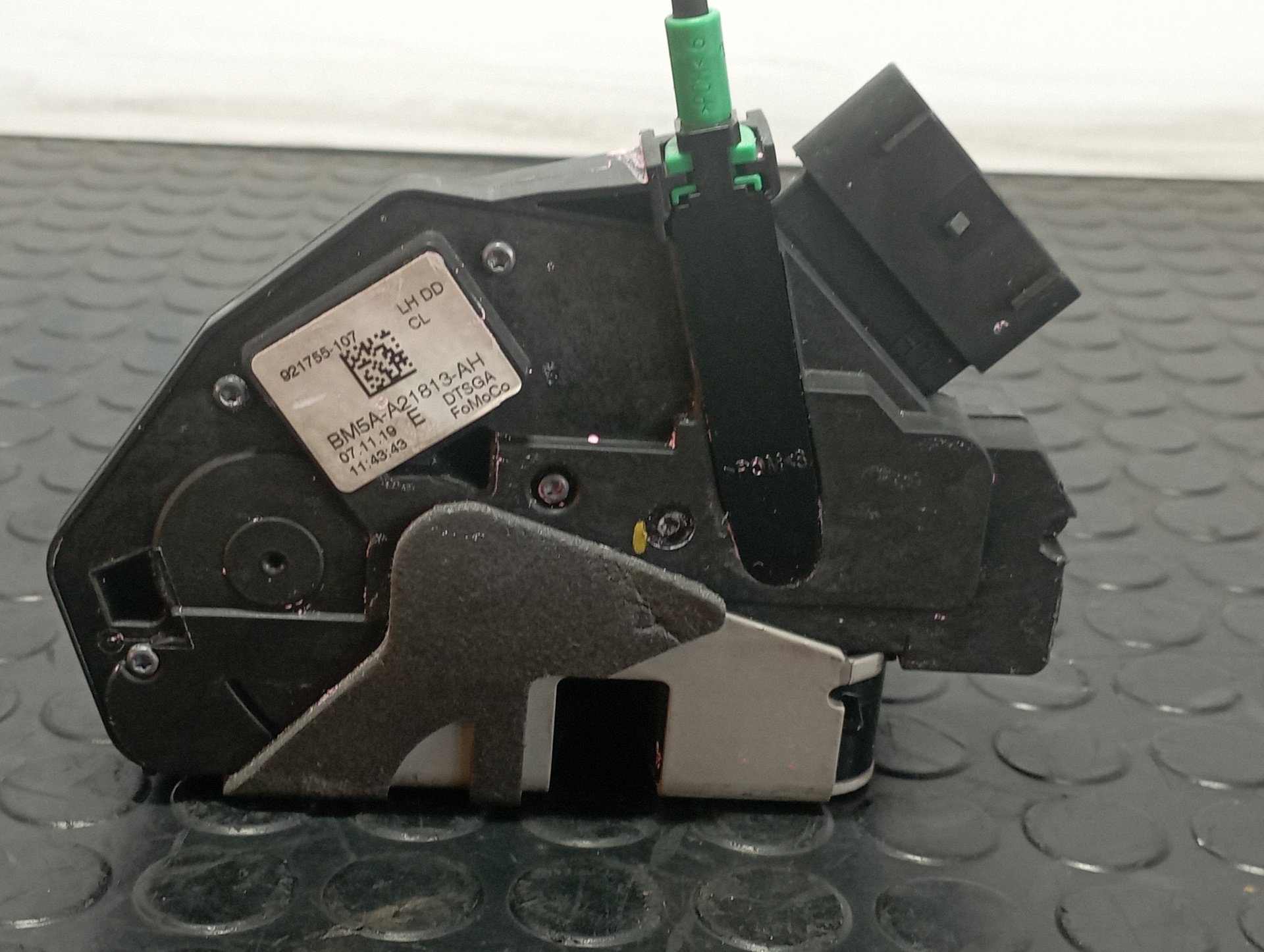 CERRADURA PUERTA DELANTERA IZQUIERDA FORD KUGA - vista 3