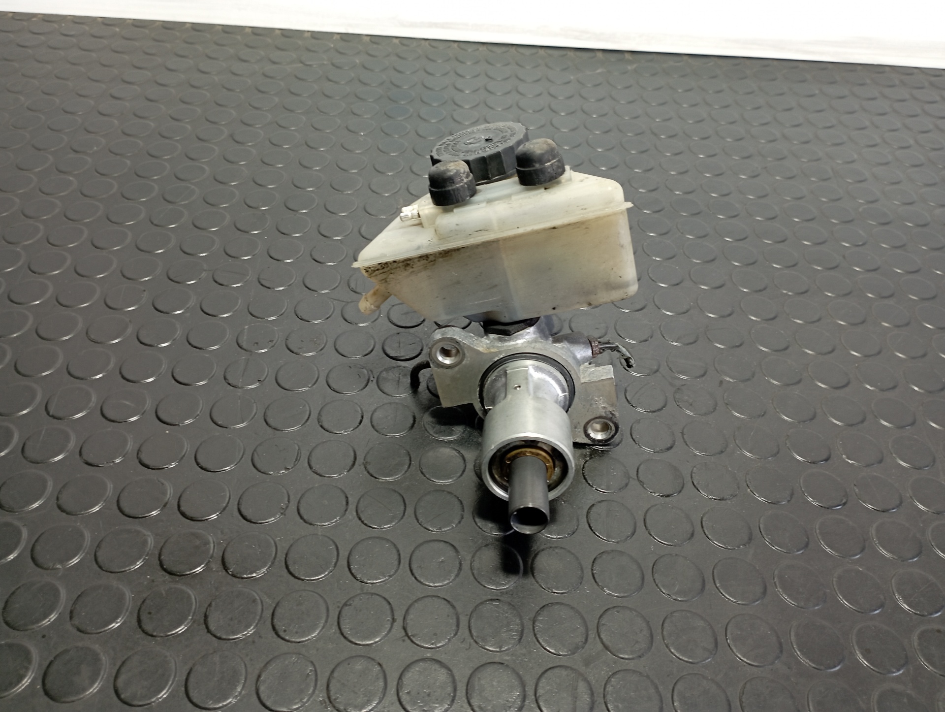 BOMBA FRENO MERCEDES-BENZ CLASE C (W201) BERLINA