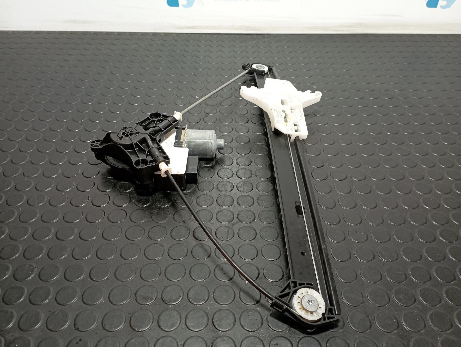 ELEVALUNAS TRASERO IZQUIERDO VOLKSWAGEN T-CROSS (D31) - vista 3