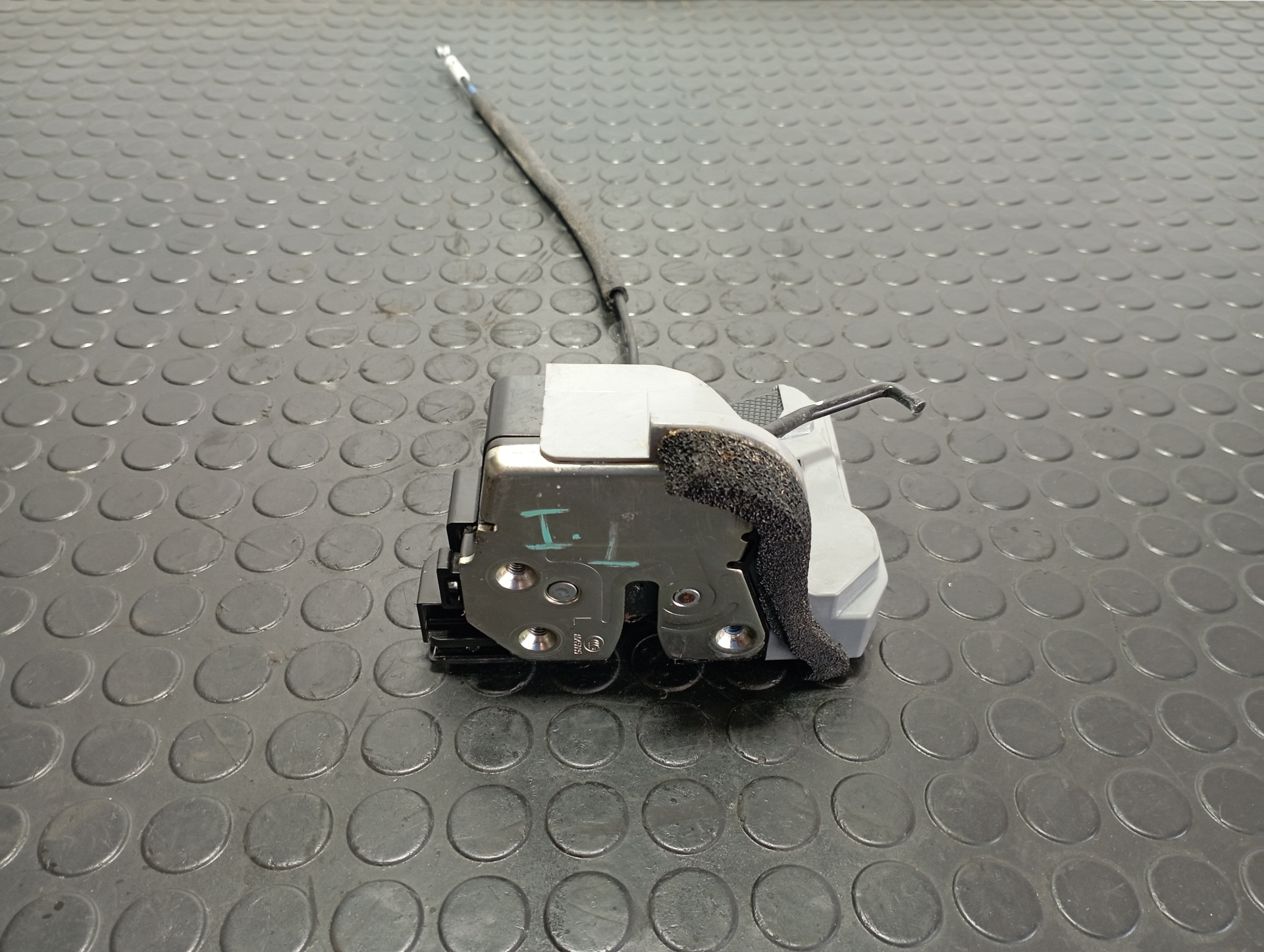 CERRADURA PUERTA TRASERA IZQUIERDA HYUNDAI I20 ACTIVE