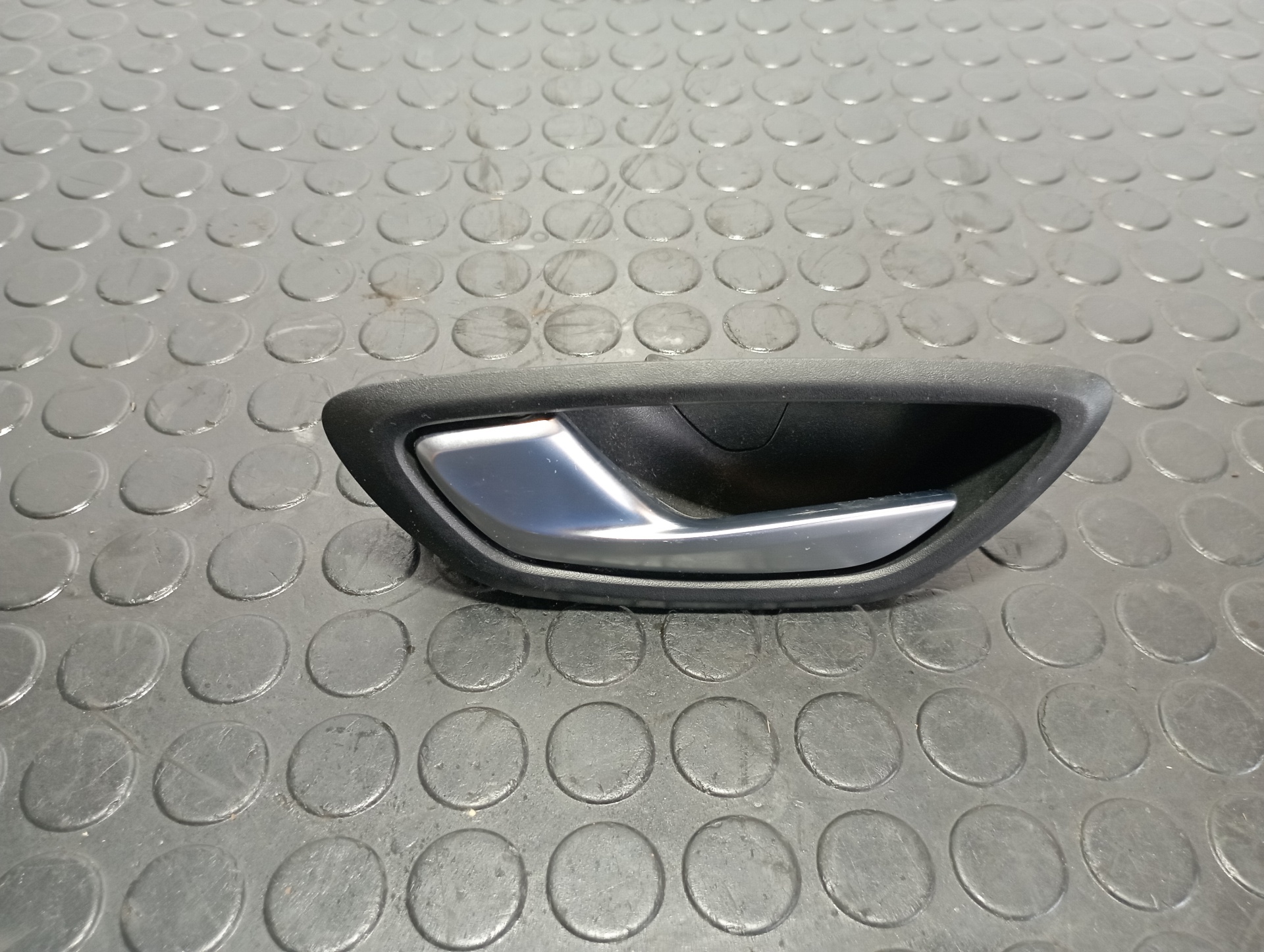 MANETA INTERIOR TRASERA IZQUIERDA RENAULT MEGANE IV BERLINA 5P