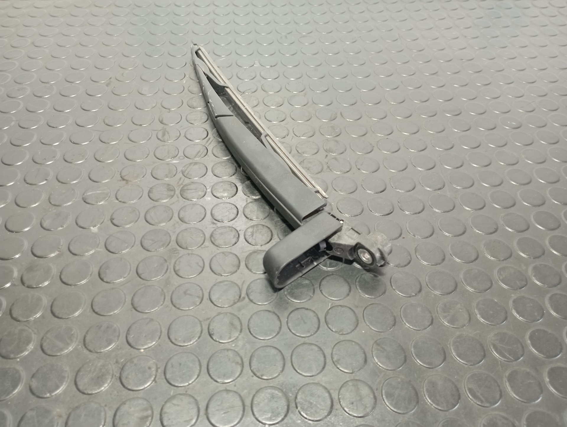 BRAZO LIMPIA TRASERO HYUNDAI I20 ACTIVE - vista 3