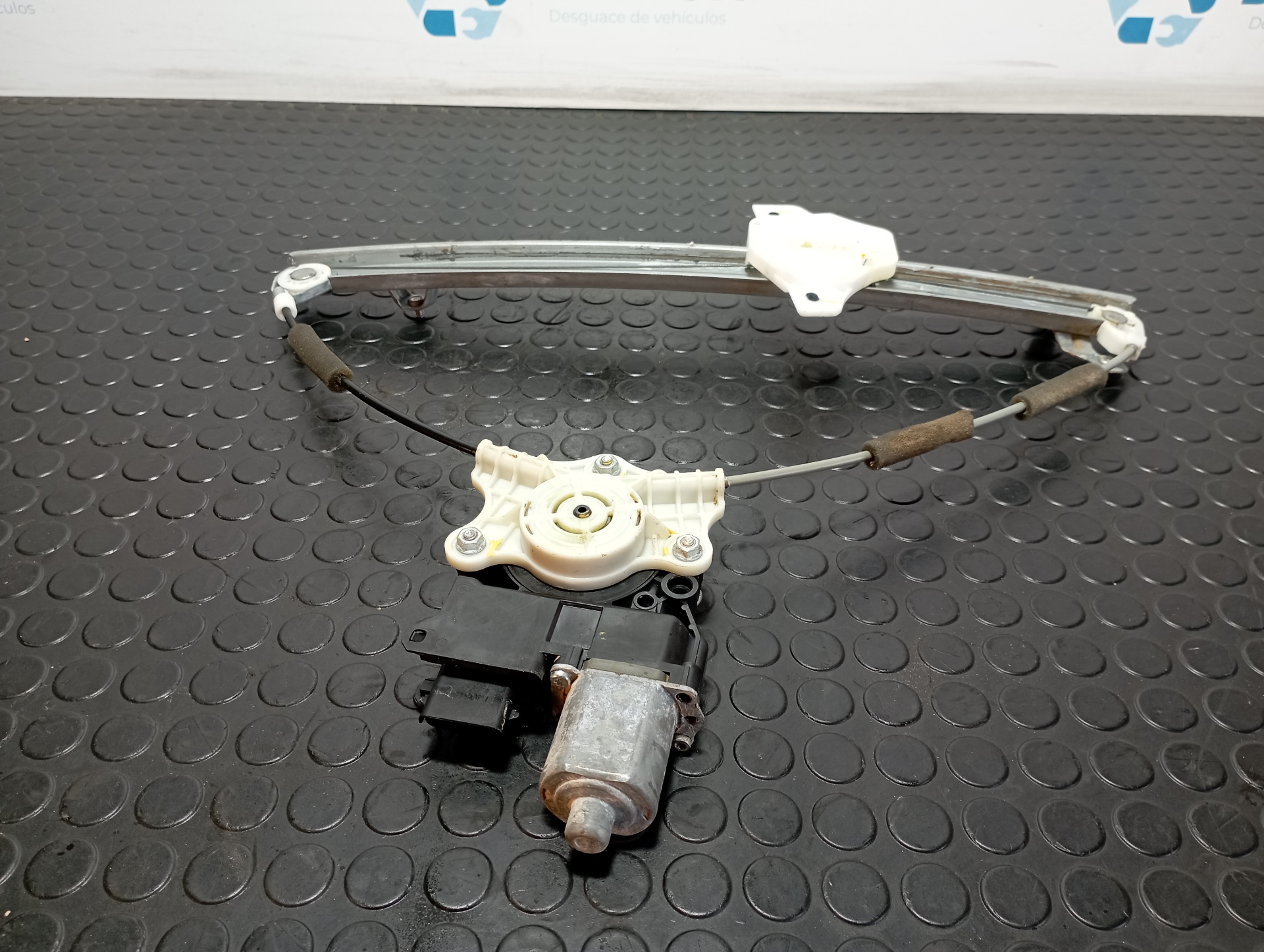 ELEVALUNAS DELANTERO IZQUIERDO HYUNDAI I20 ACTIVE - vista 2