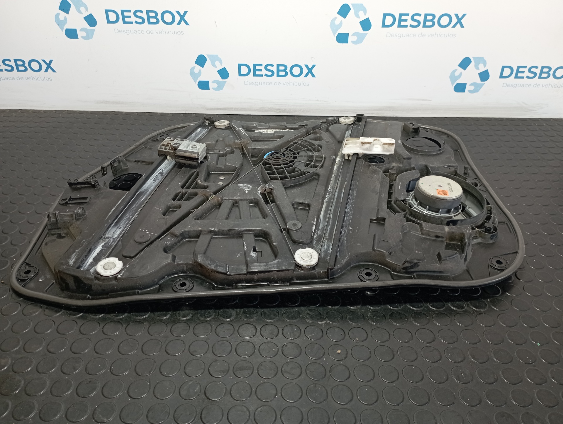 ELEVALUNAS DELANTERO IZQUIERDO HYUNDAI IONIQ 6 - vista 3