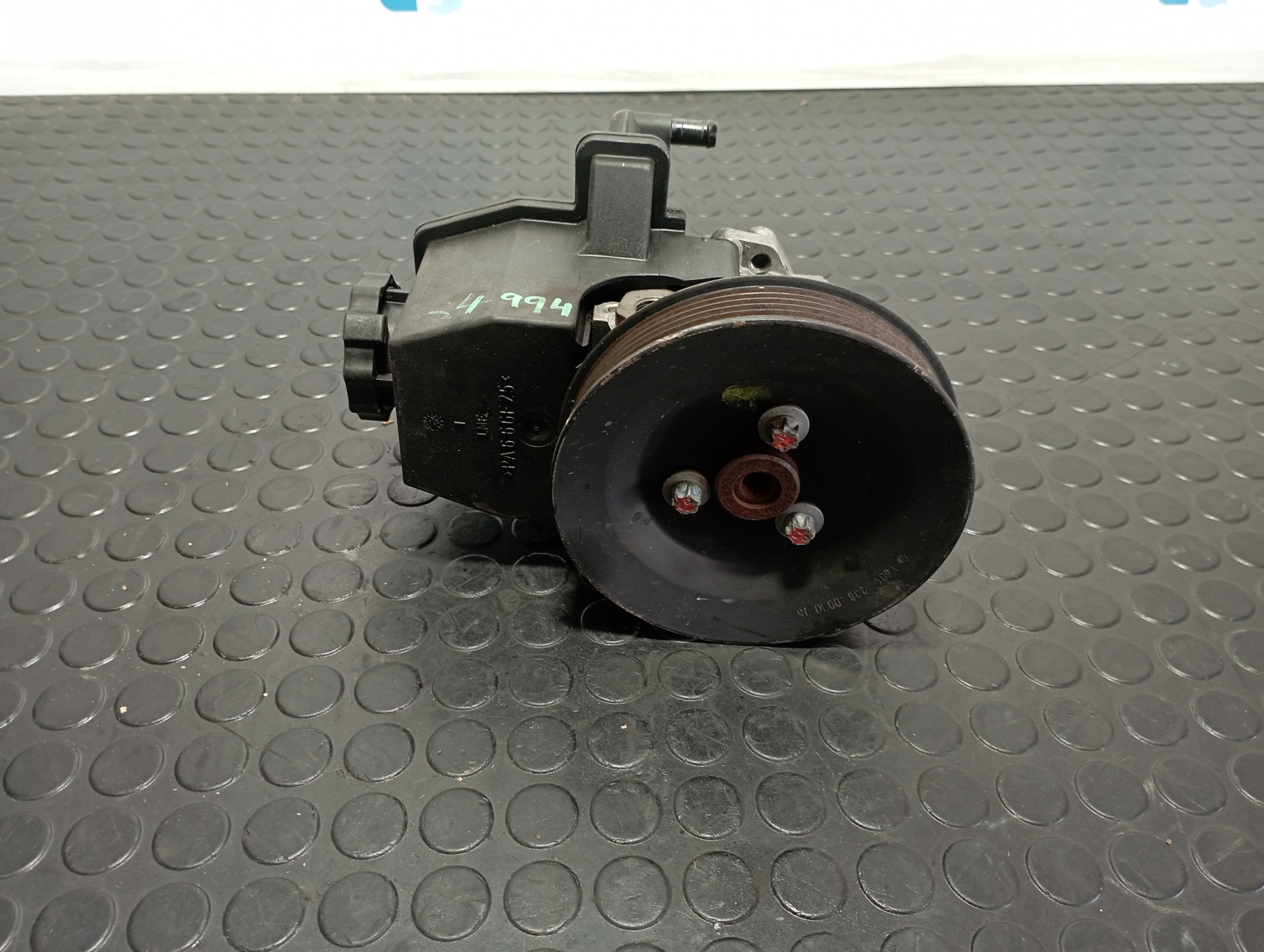 BOMBA DIRECCION MERCEDES-BENZ CLASE E (W210) BERLINA DIESEL