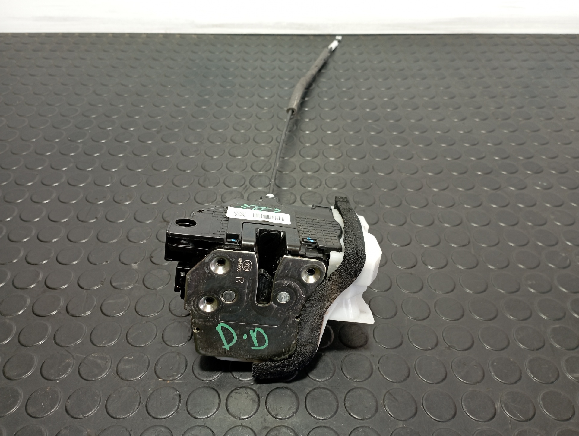 CERRADURA PUERTA DELANTERA DERECHA HYUNDAI I20 ACTIVE - vista 3