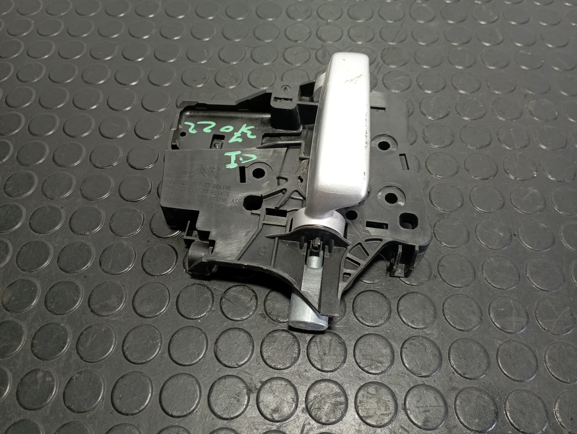 MANETA PUERTA CORREDERA IZQUIERDA PEUGEOT PARTNER