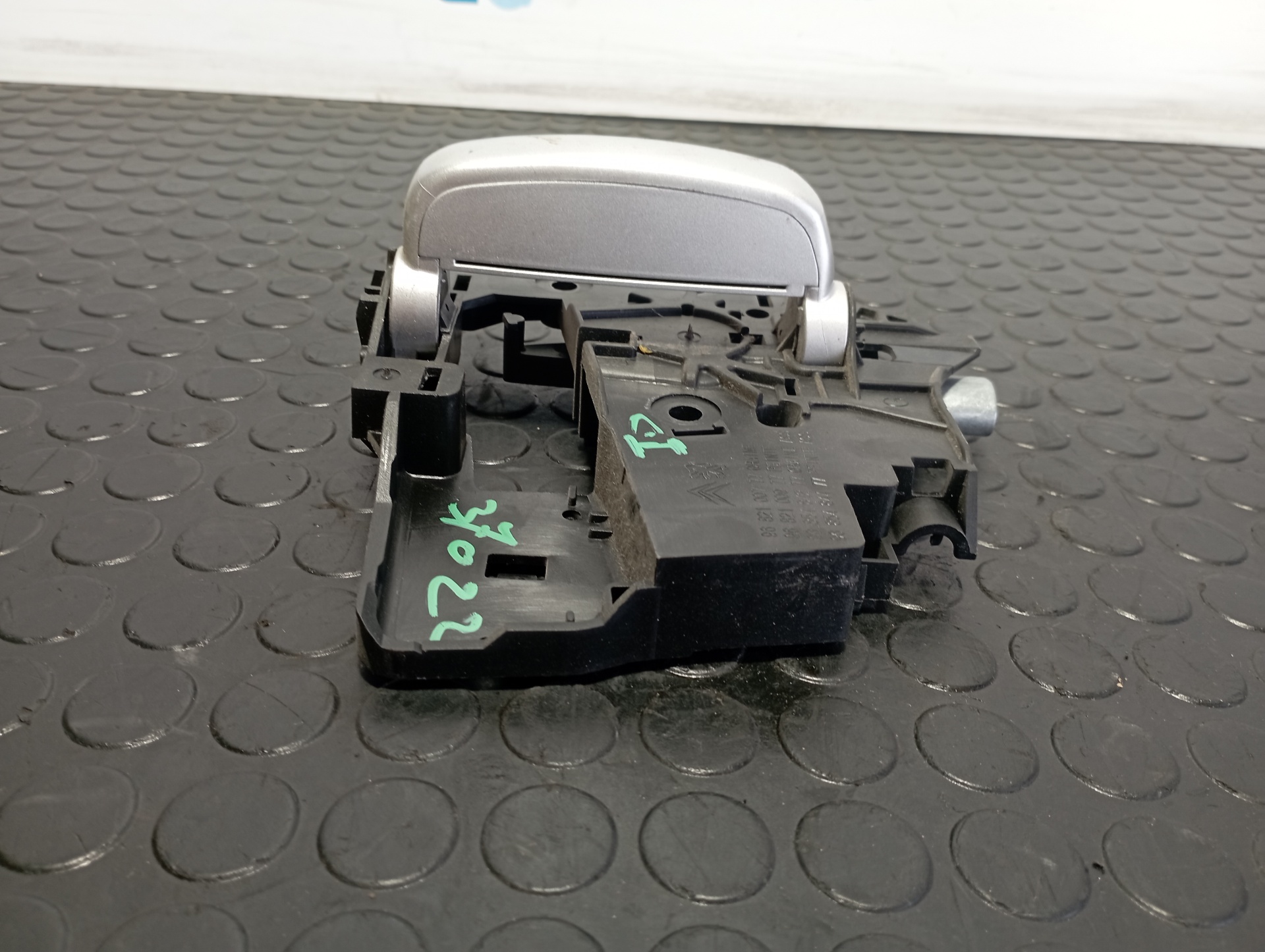 MANETA  PUERTA CORREDERA IZQUIERDA PEUGEOT PARTNER - vista 3