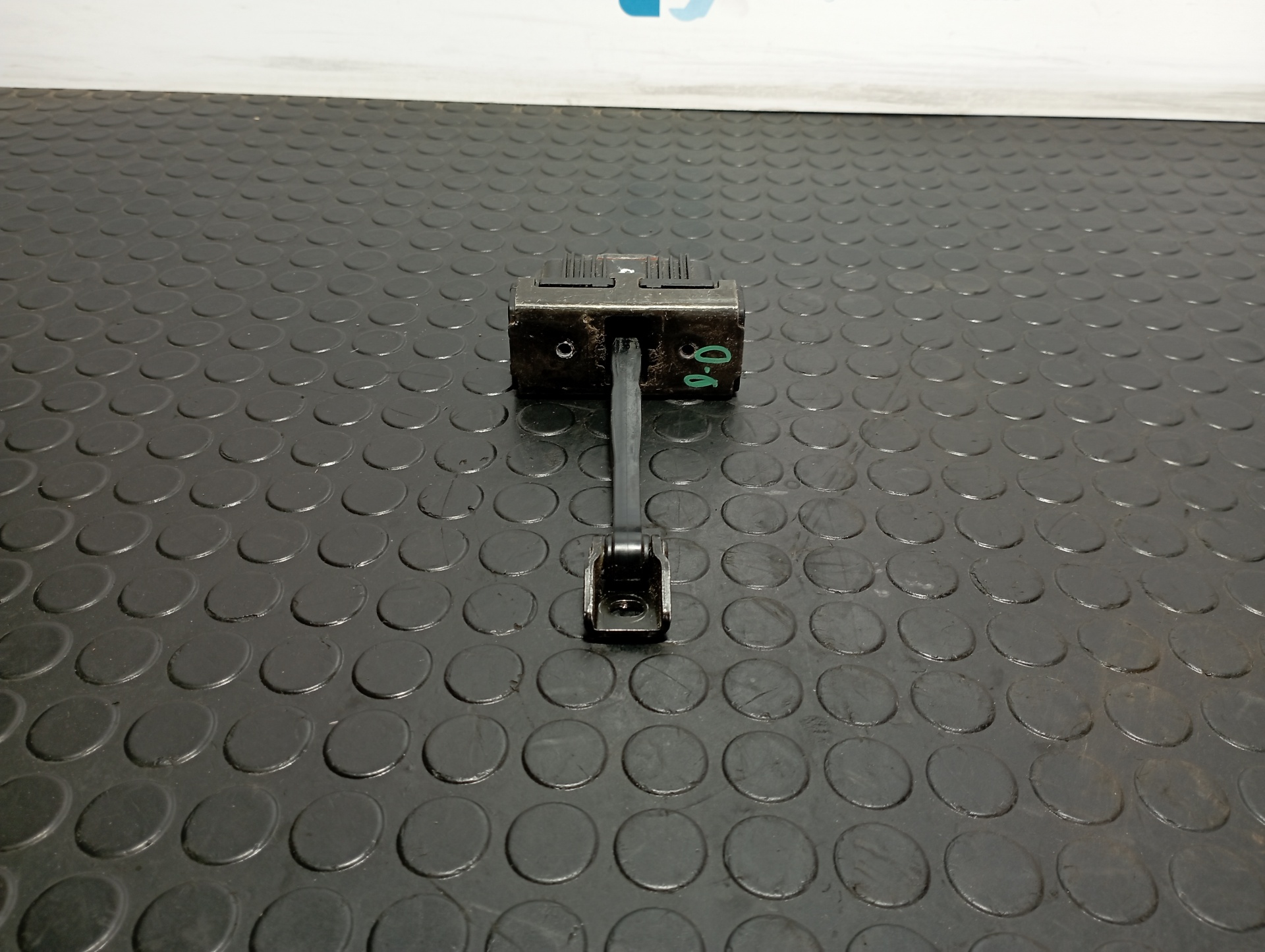 RETENEDOR PUERTA DERECHA BMW SERIE 5 BERLINA (E60) - vista 4