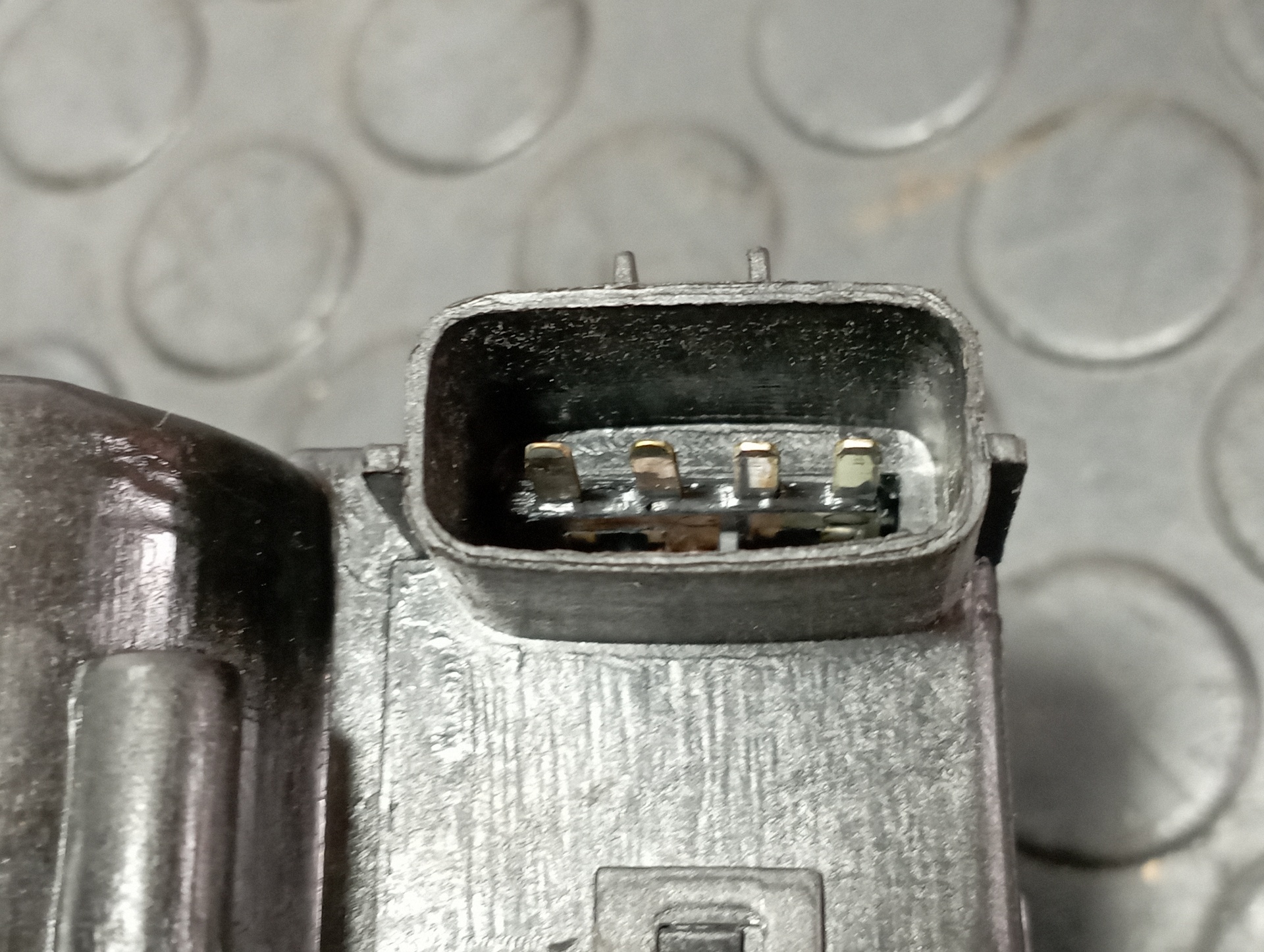 CERRADURA MALETERO / PORTON HYUNDAI IX35 - vista 4